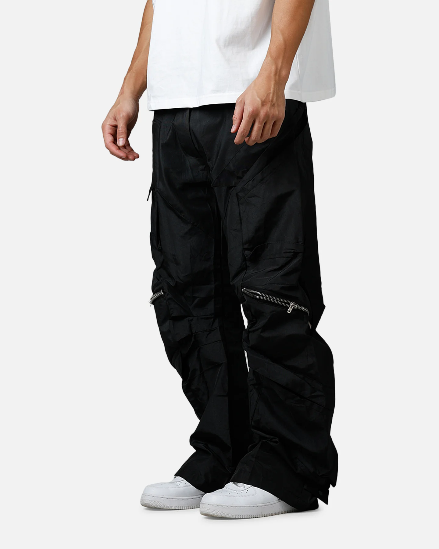 MNML Zip Cargo Tech Pants Black - Image 4