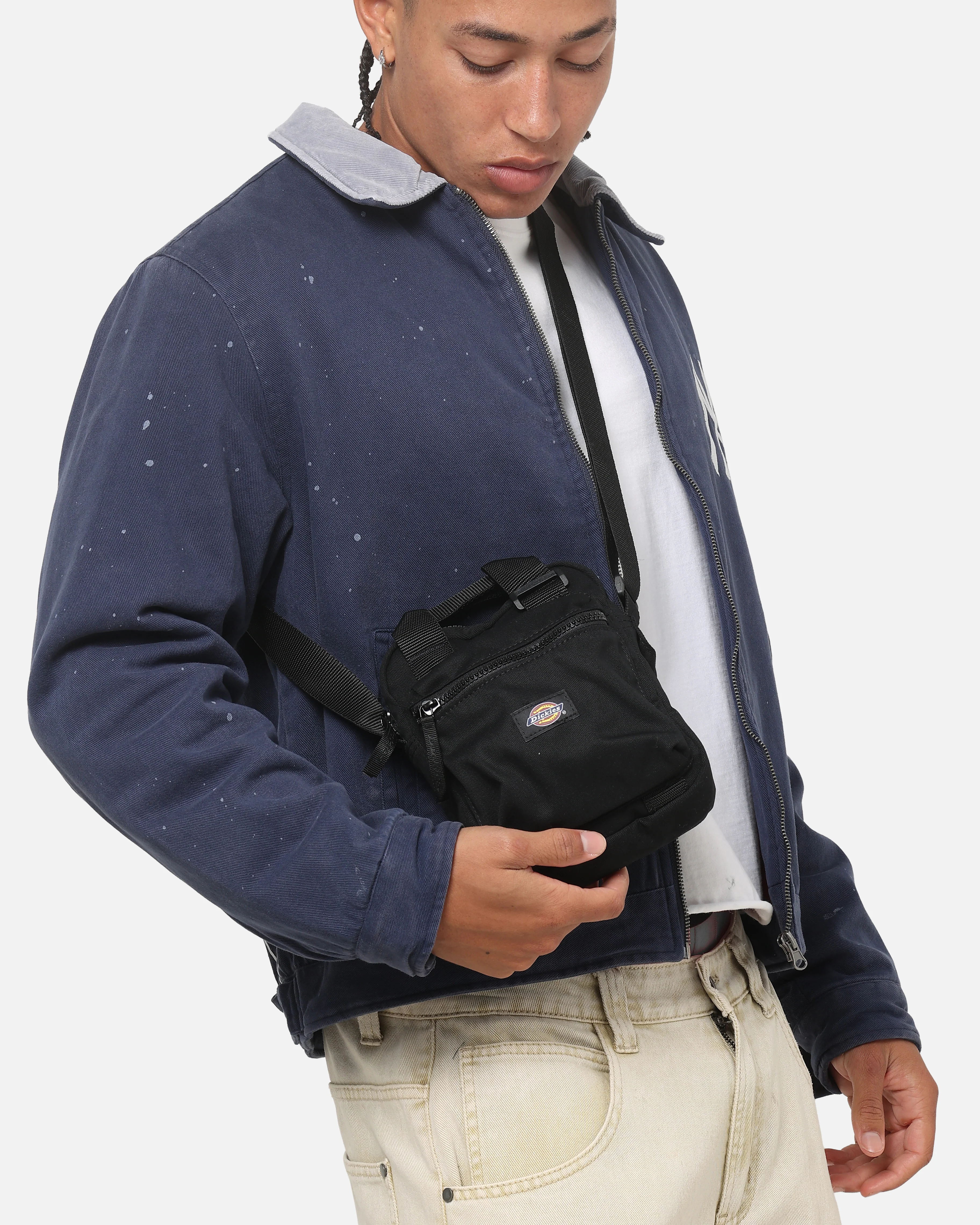 Dickies Moreauville Crossbody Bag Black - Image 2