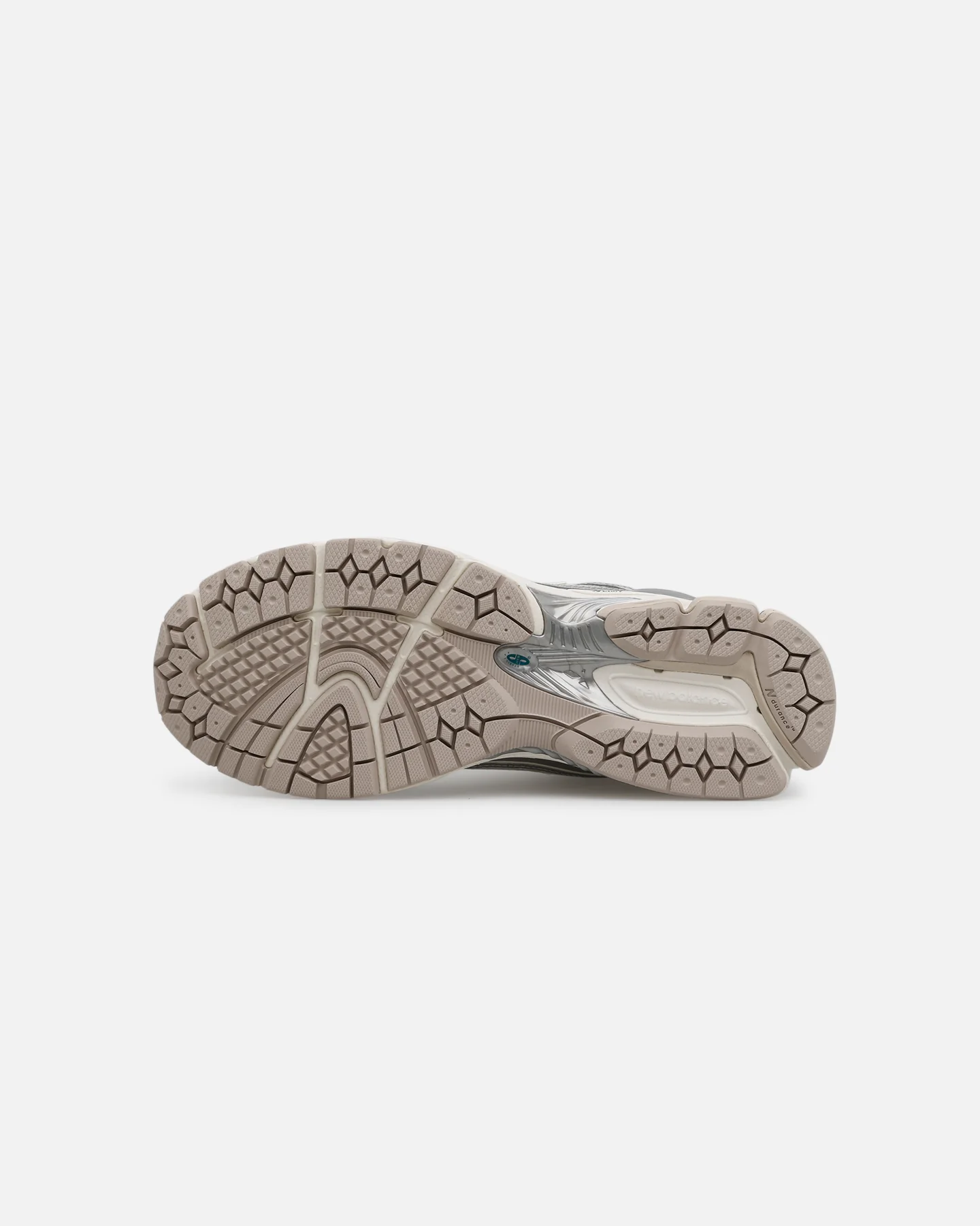 New Balance 1906R Silver - Image 3