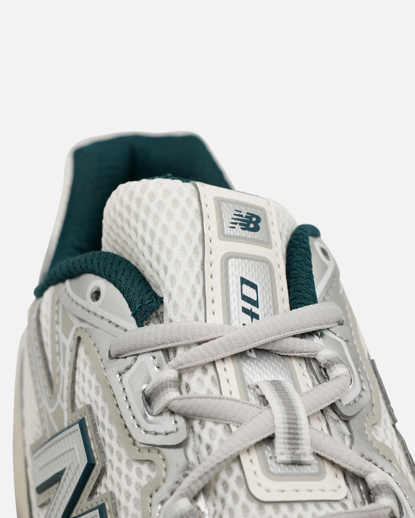 New Balance 740 Silver/Green - Image 6