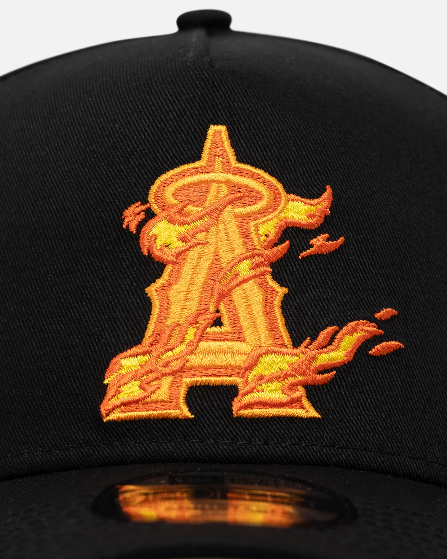 New Era Anaheim Angels 'Black Flame' 9FORTY A-Frame Snapback Black/Flame - Image 5