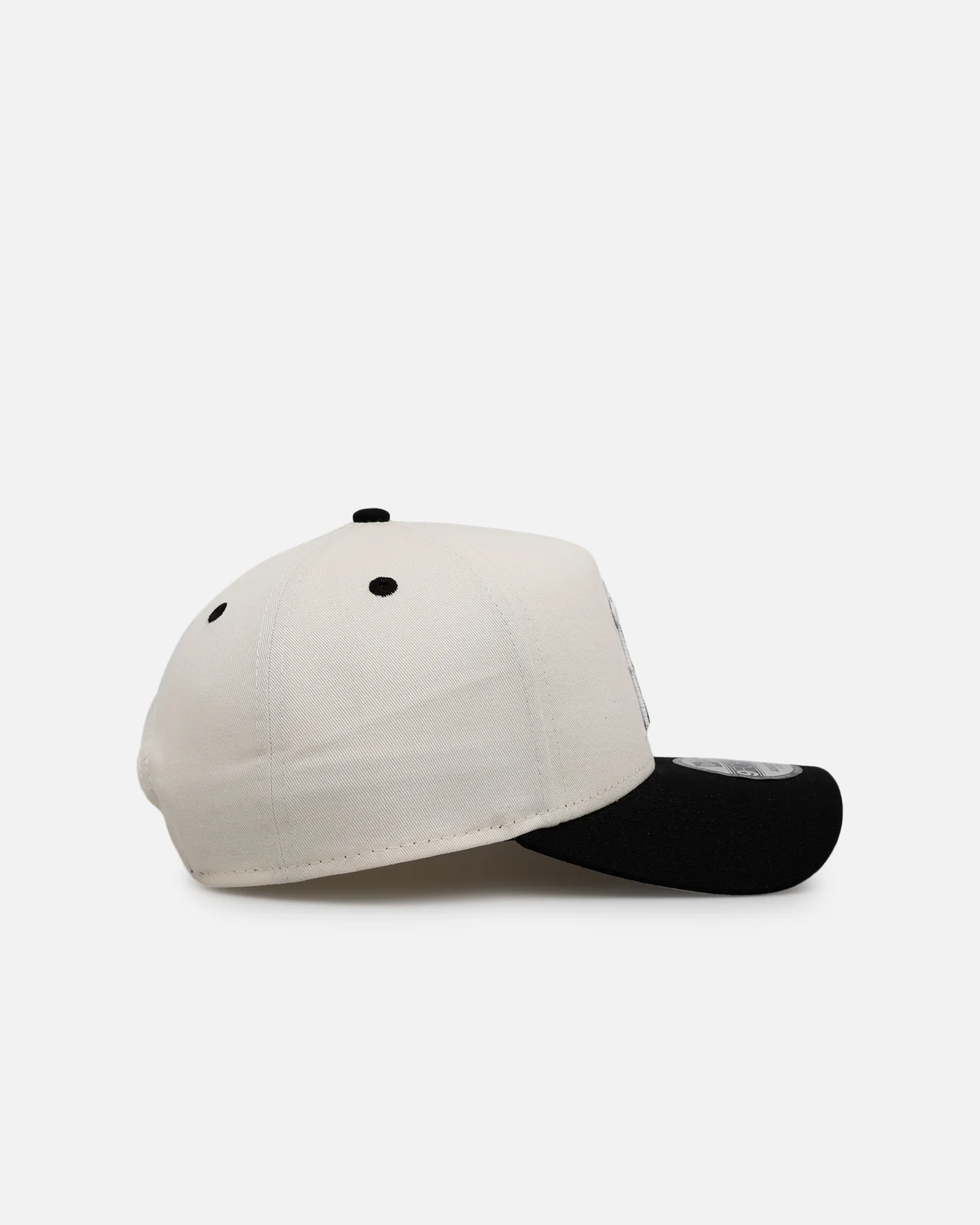 New Era Anaheim Angels 'Chrome Black Roses' 9FORTY A-Frame Snapback Chrome/Black - Image 3
