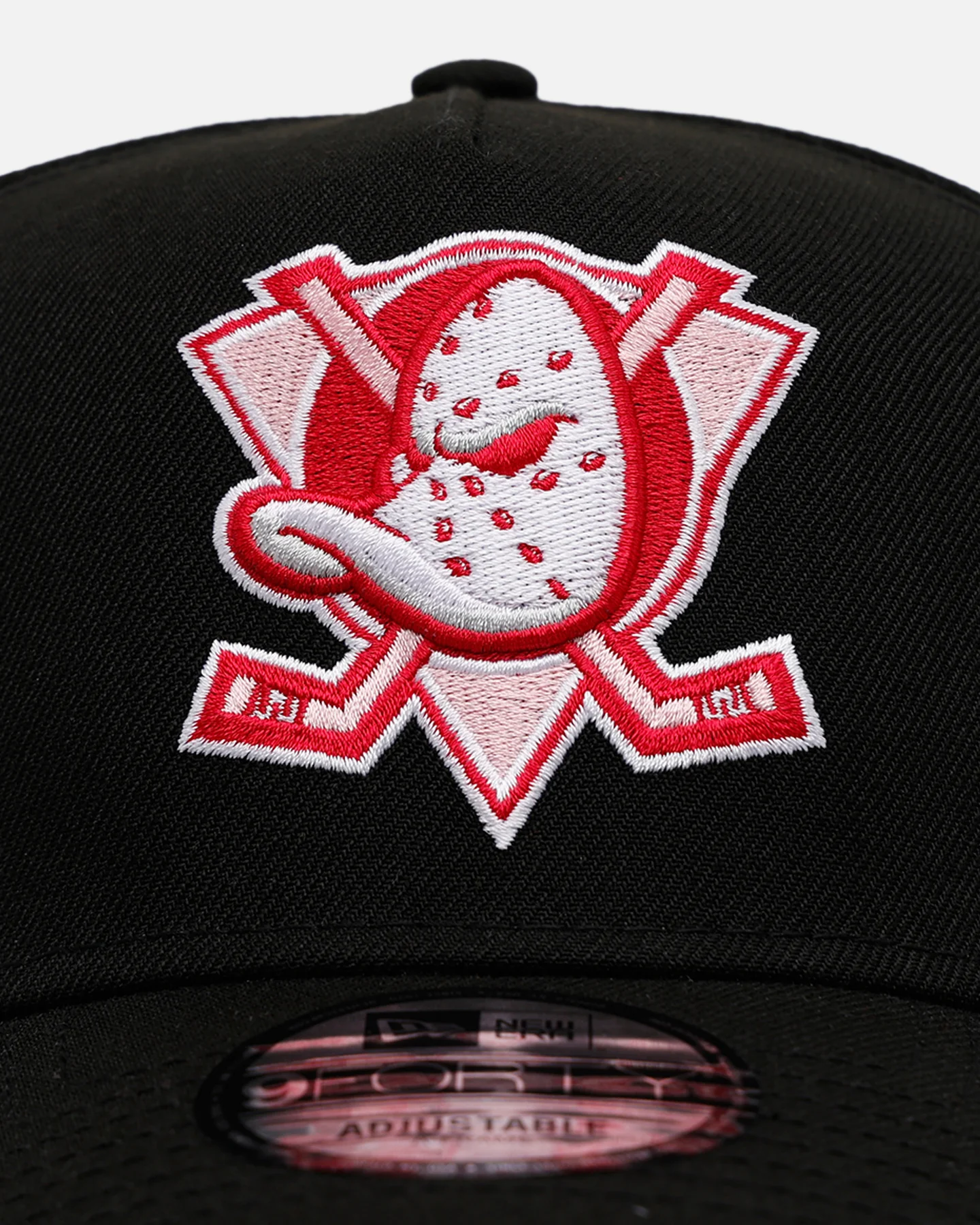 New Era Anaheim Ducks 'Black And Pink' 9FORTY A-Frame Snapback Black/Pink - Image 5