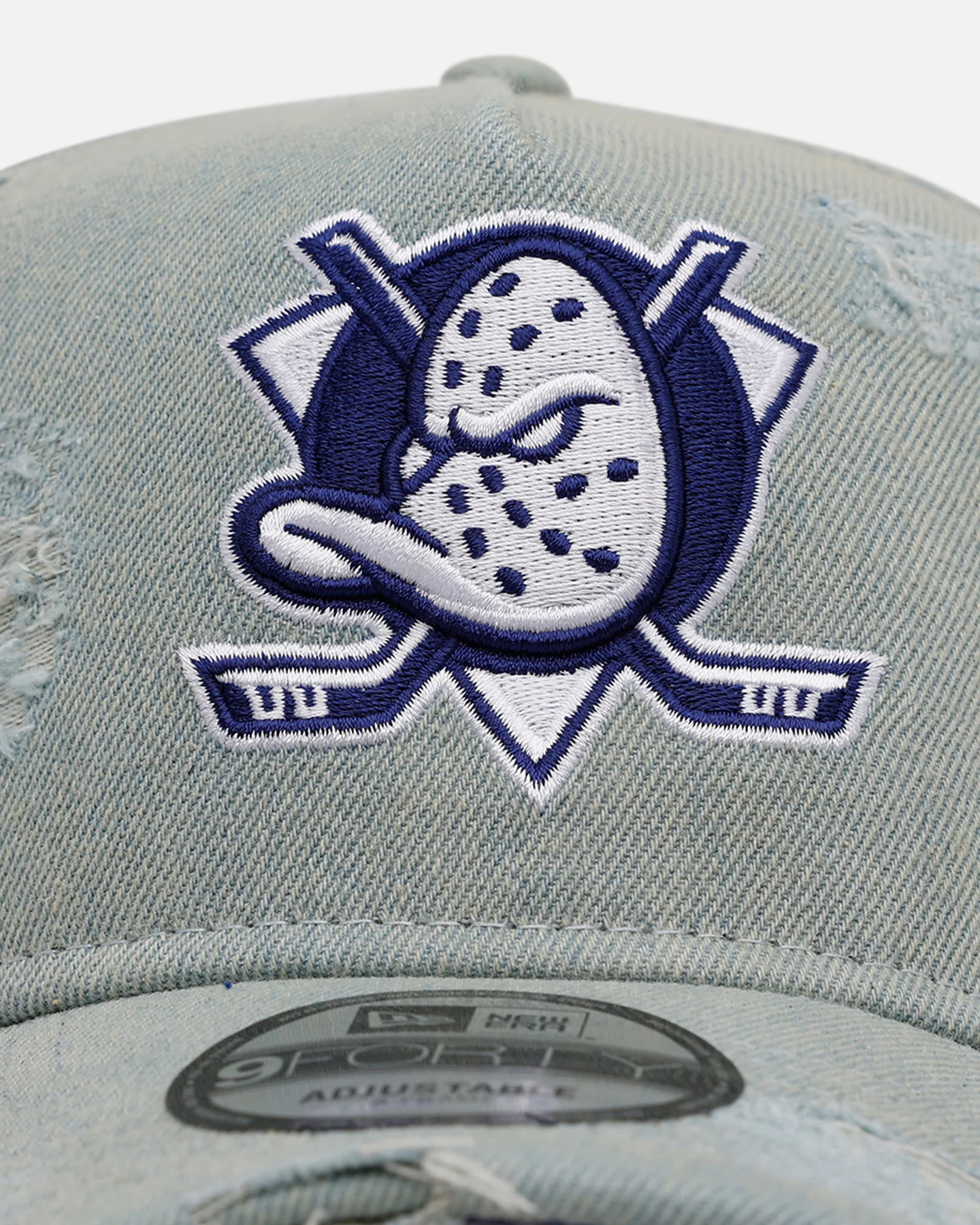 New Era Anaheim Ducks 'Denim' 9FORTY A-Frame Snapback Light Wash Denim - Image 5