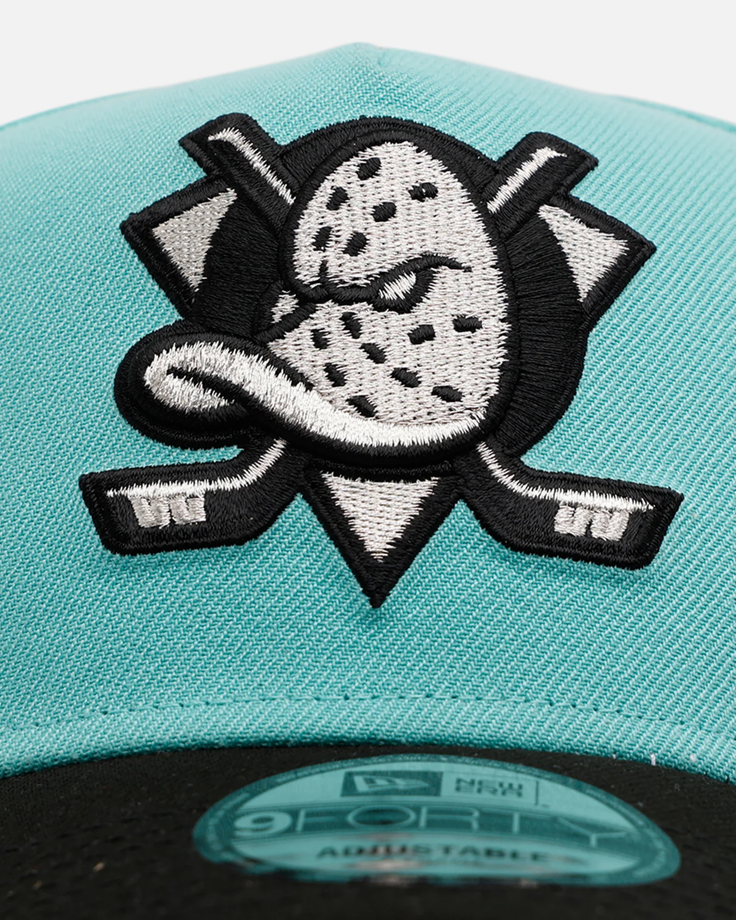 New Era Anaheim Ducks 'Diamonds Are Forever' 9FORTY A-Frame Snapback Mint - Image 5