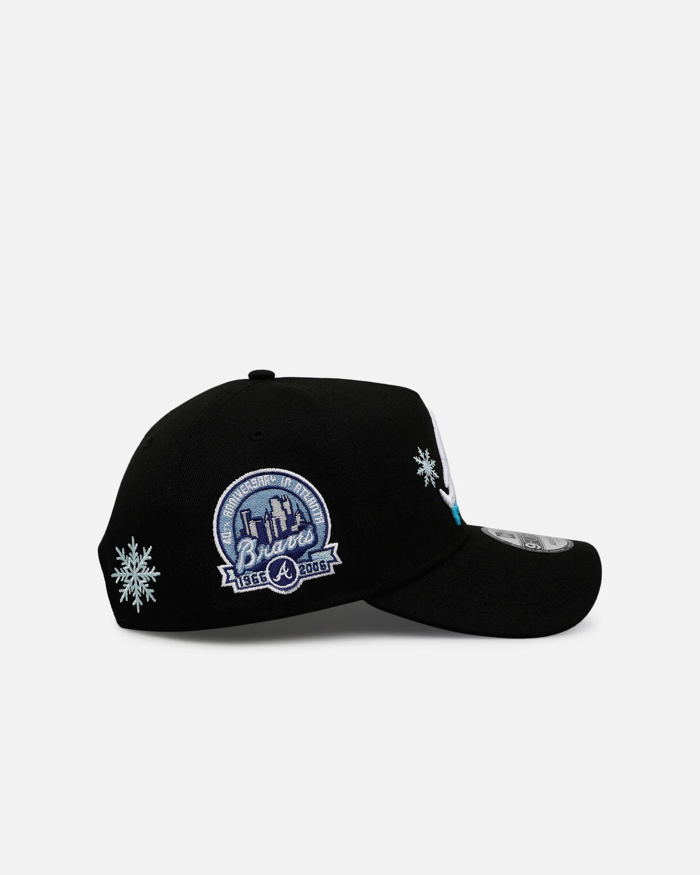New Era Atlanta Braves 'Cold As Ice' 9FORTY A-Frame Snapback Black - Image 3