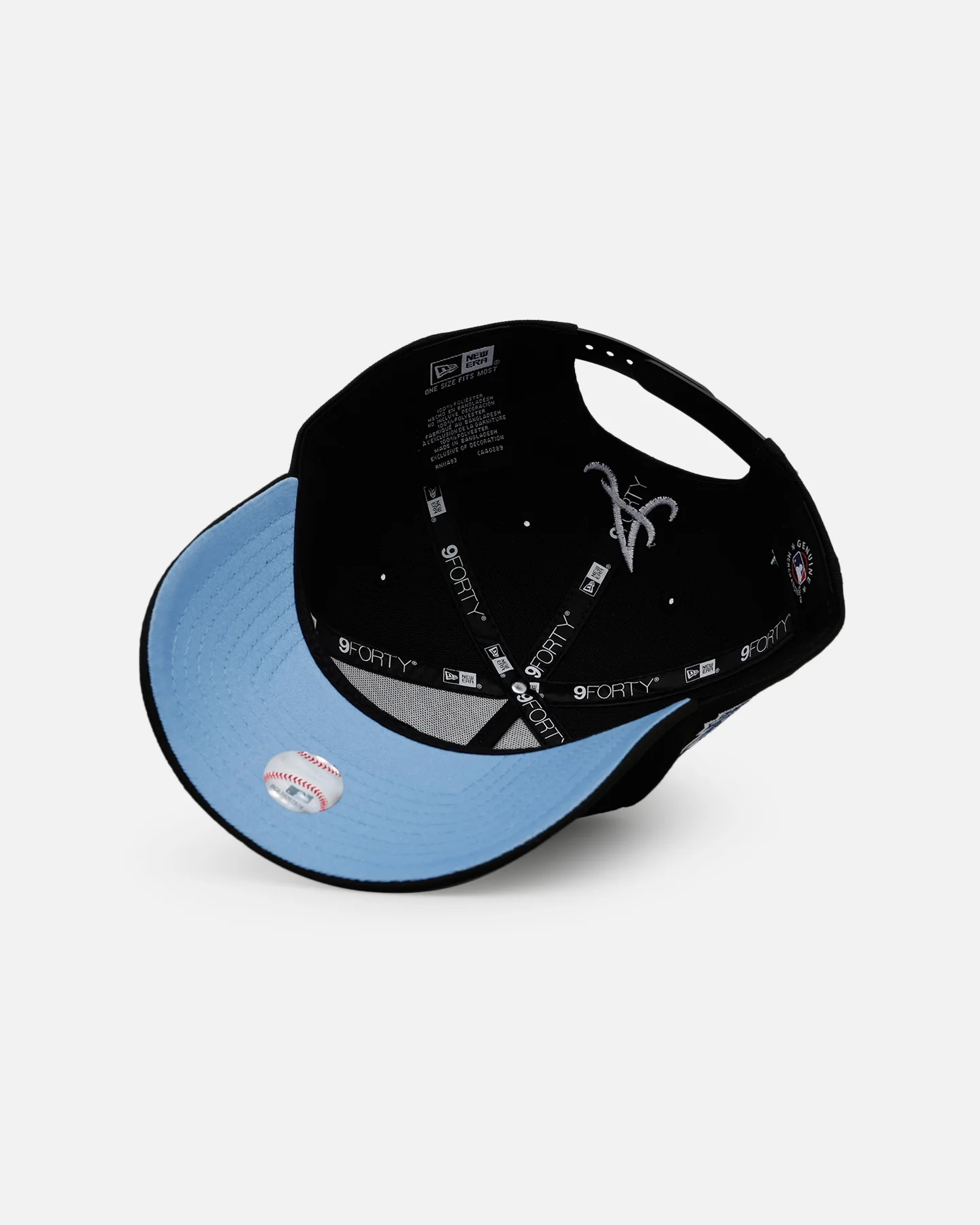 New Era Atlanta Braves 'Cold As Ice' 9FORTY A-Frame Snapback Black - Image 6