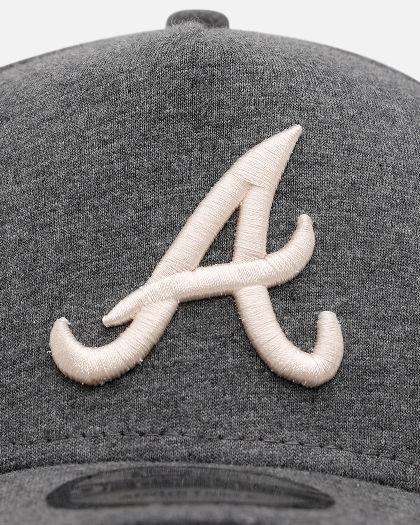 New Era Atlanta Braves 'Cozy 2.0' 9FORTY A-Frame Strapback Black - Image 5