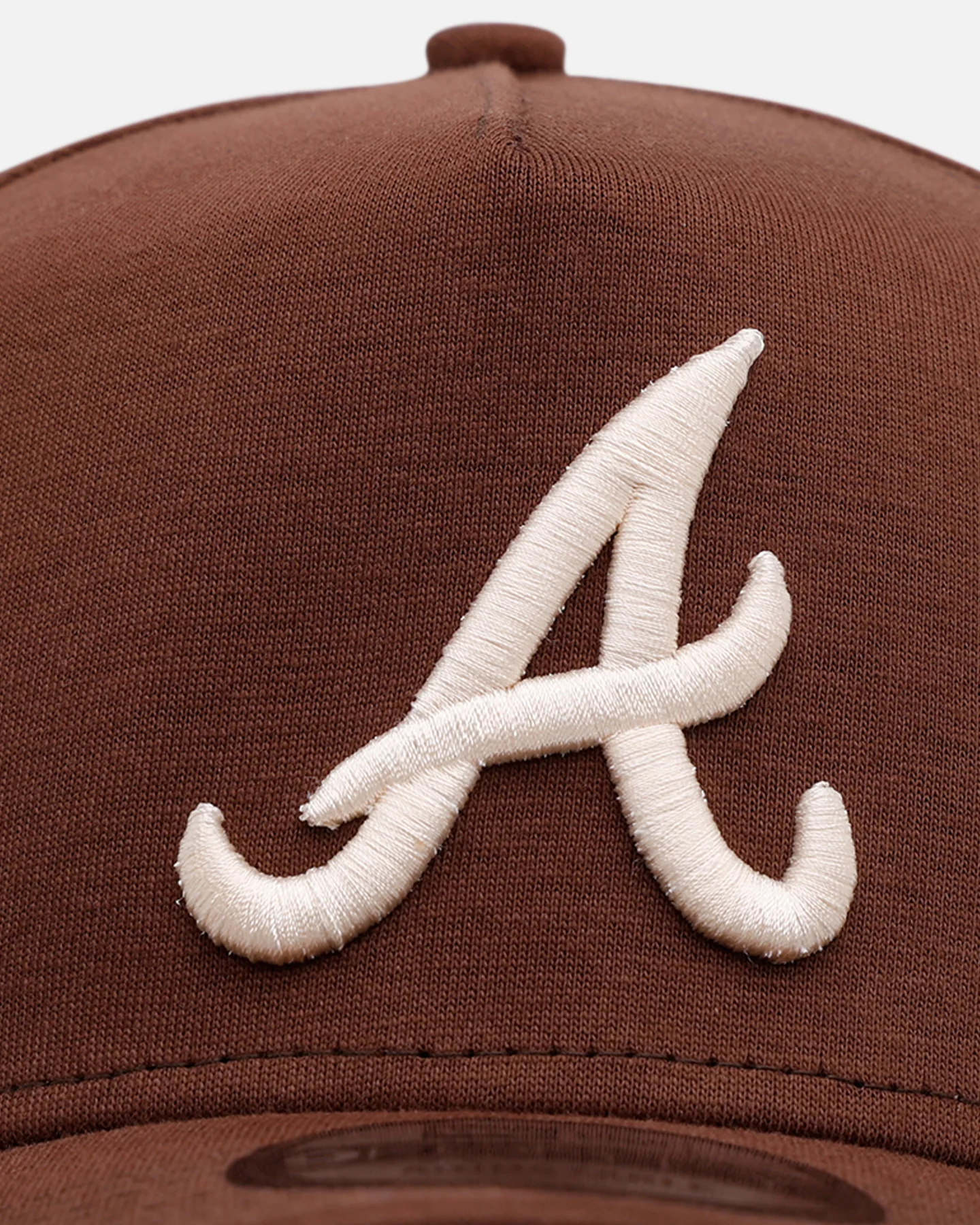 New Era Atlanta Braves 'Cozy 2.0' 9FORTY A-Frame Strapback Brown - Image 5