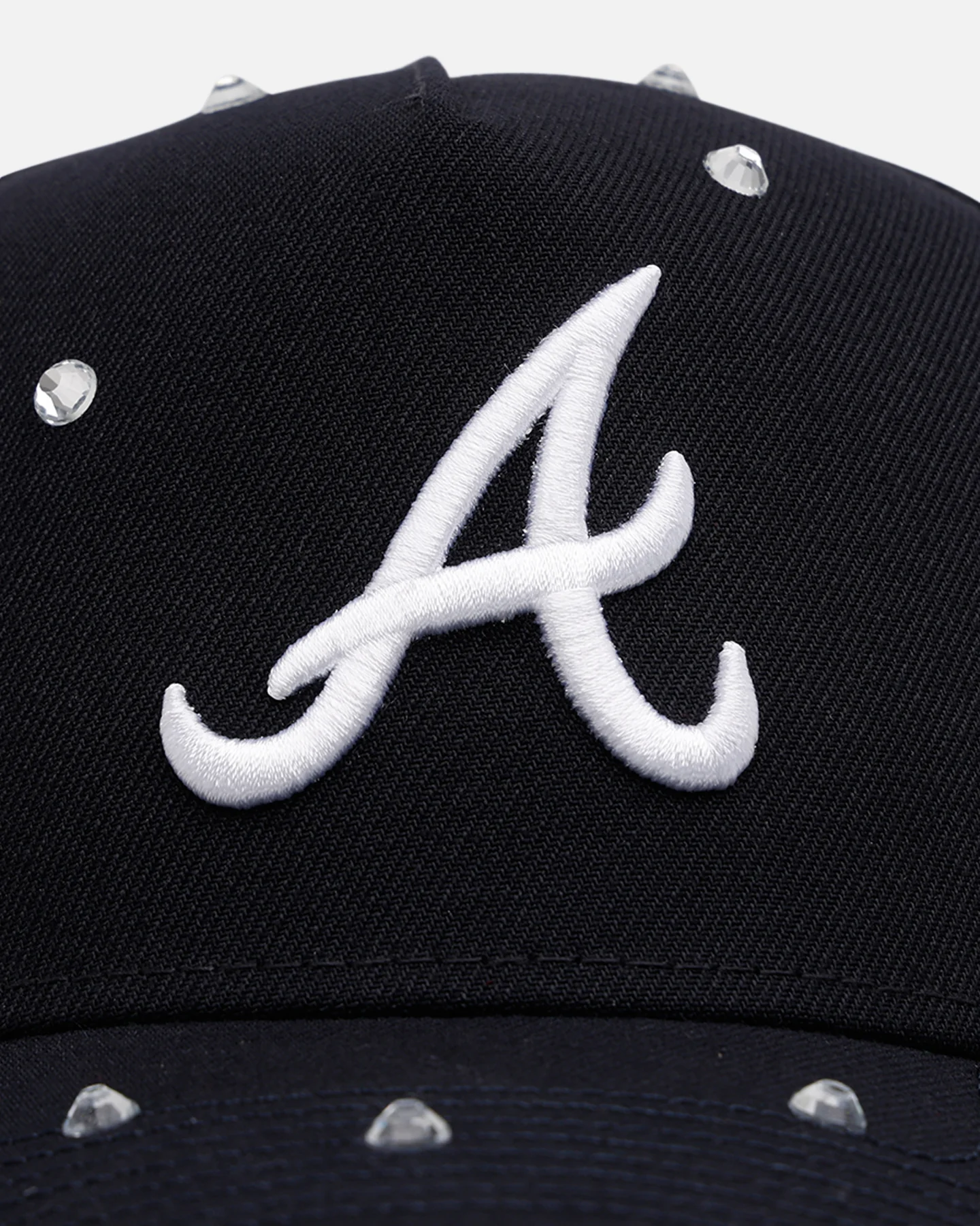 New Era Atlanta Braves 'Embellishment' 9FORTY A-Frame Snapback Navy - Image 5