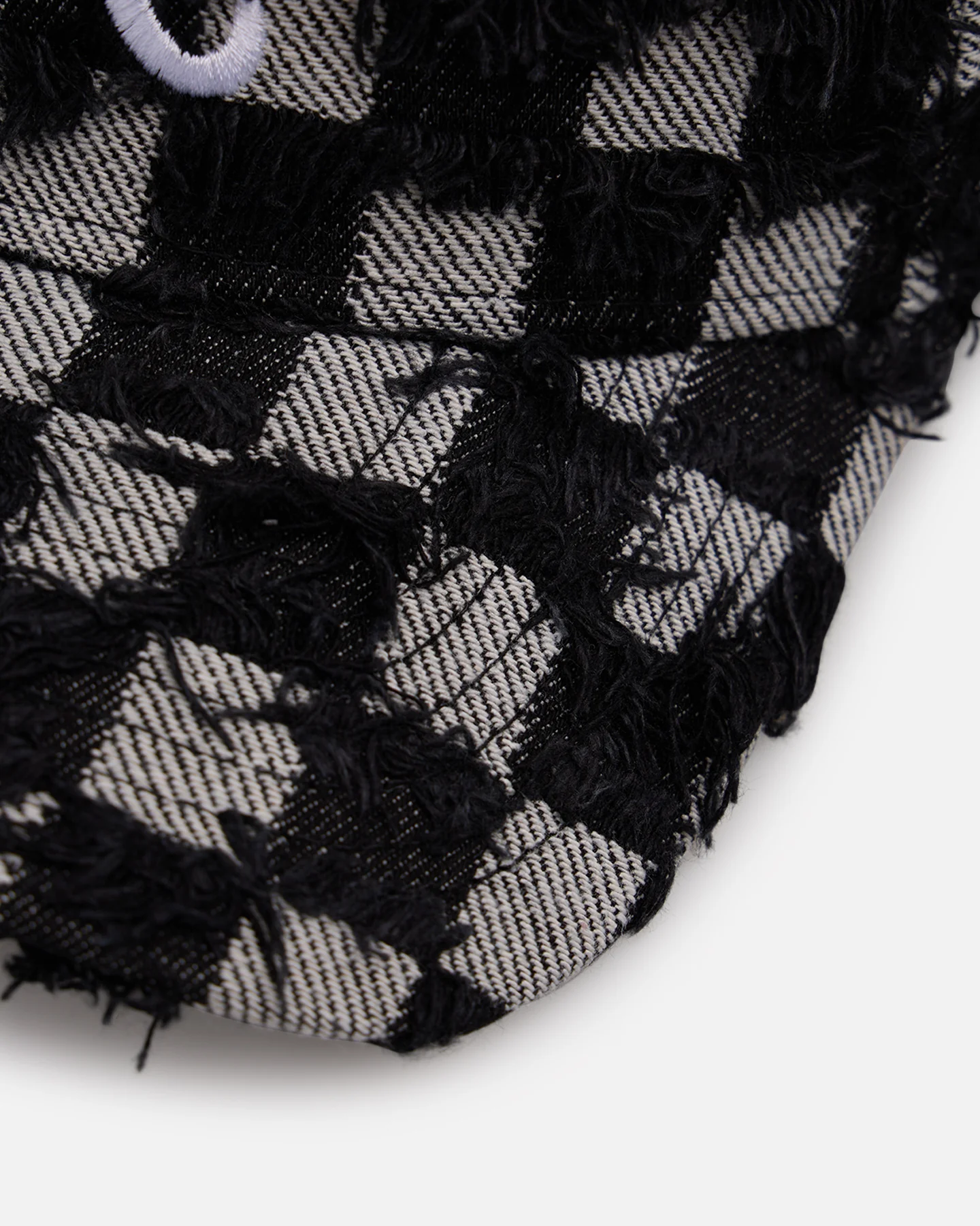 New Era Atlanta Braves 'Frayed Checkerboard' 9FORTY A-Frame Snapback Black/Grey - Image 7