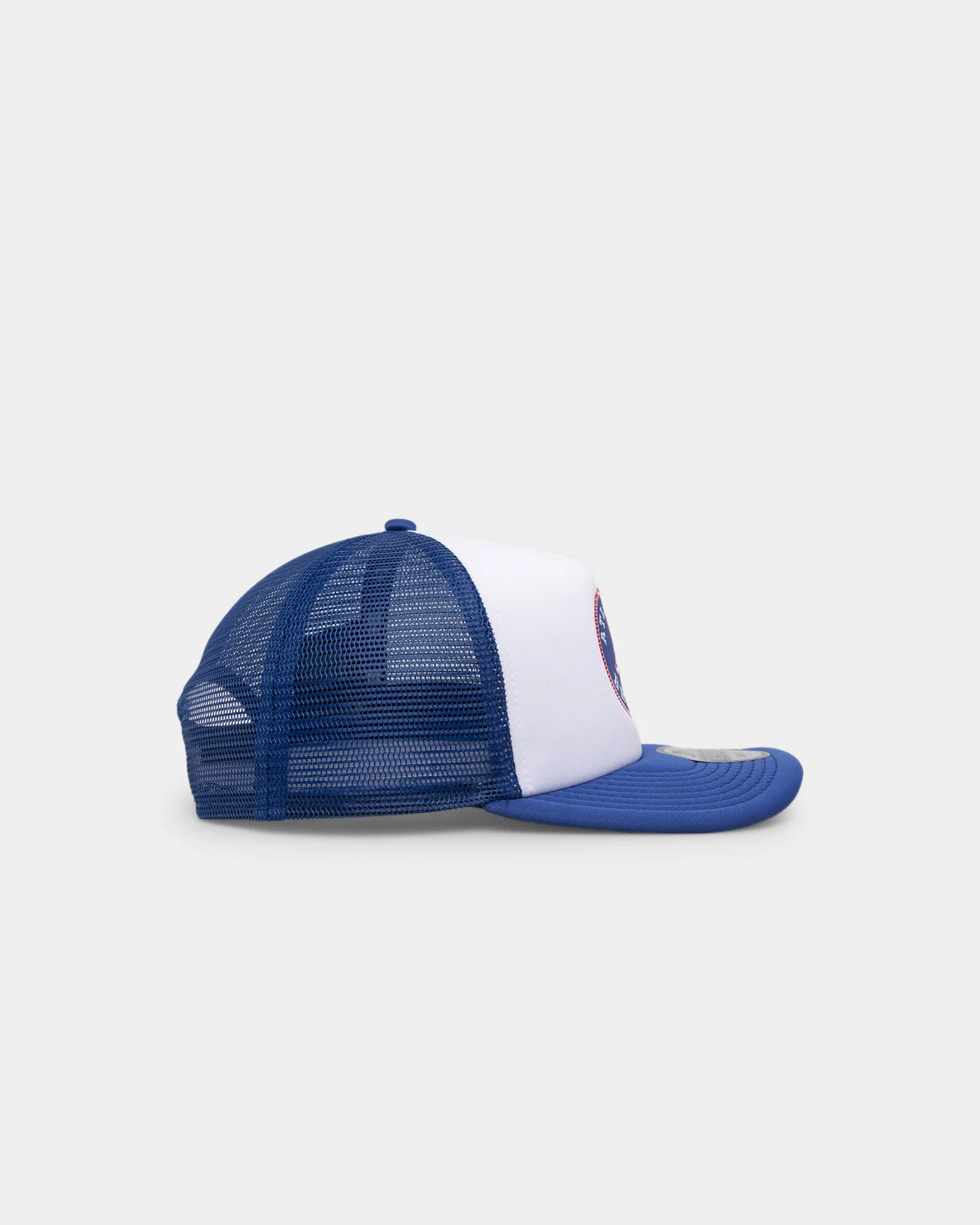 New Era Atlanta Braves Golfer Trucker Snapback White/Royal - Image 3