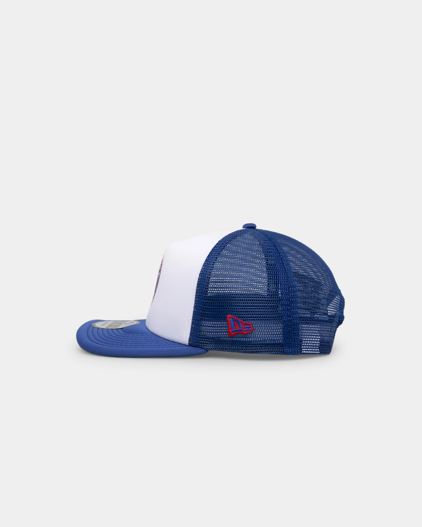 New Era Atlanta Braves Golfer Trucker Snapback White/Royal - Image 4