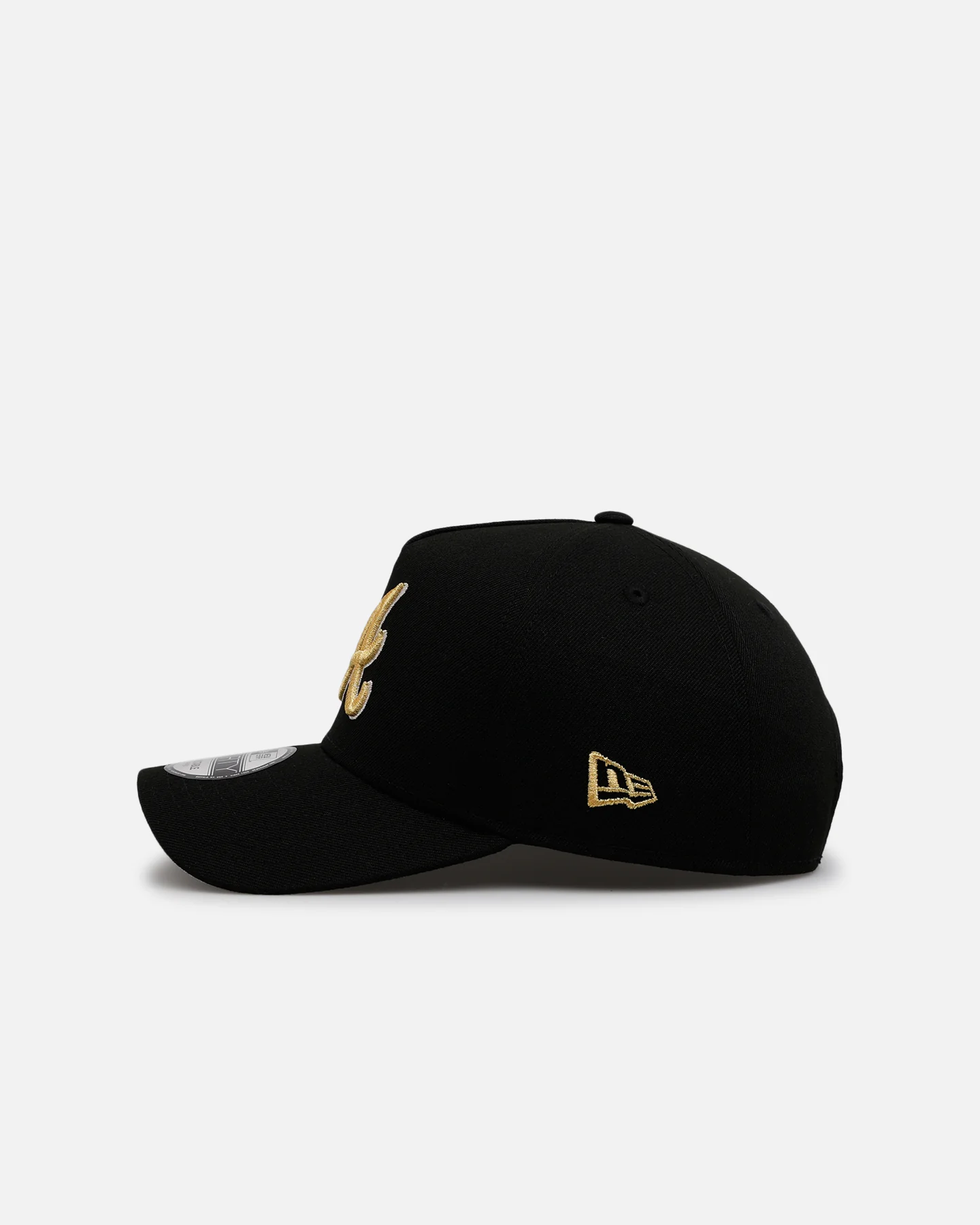 New Era Atlanta Braves 'New Year's Eve' 9FORTY A-Frame Snapback Gold/Silver - Image 4