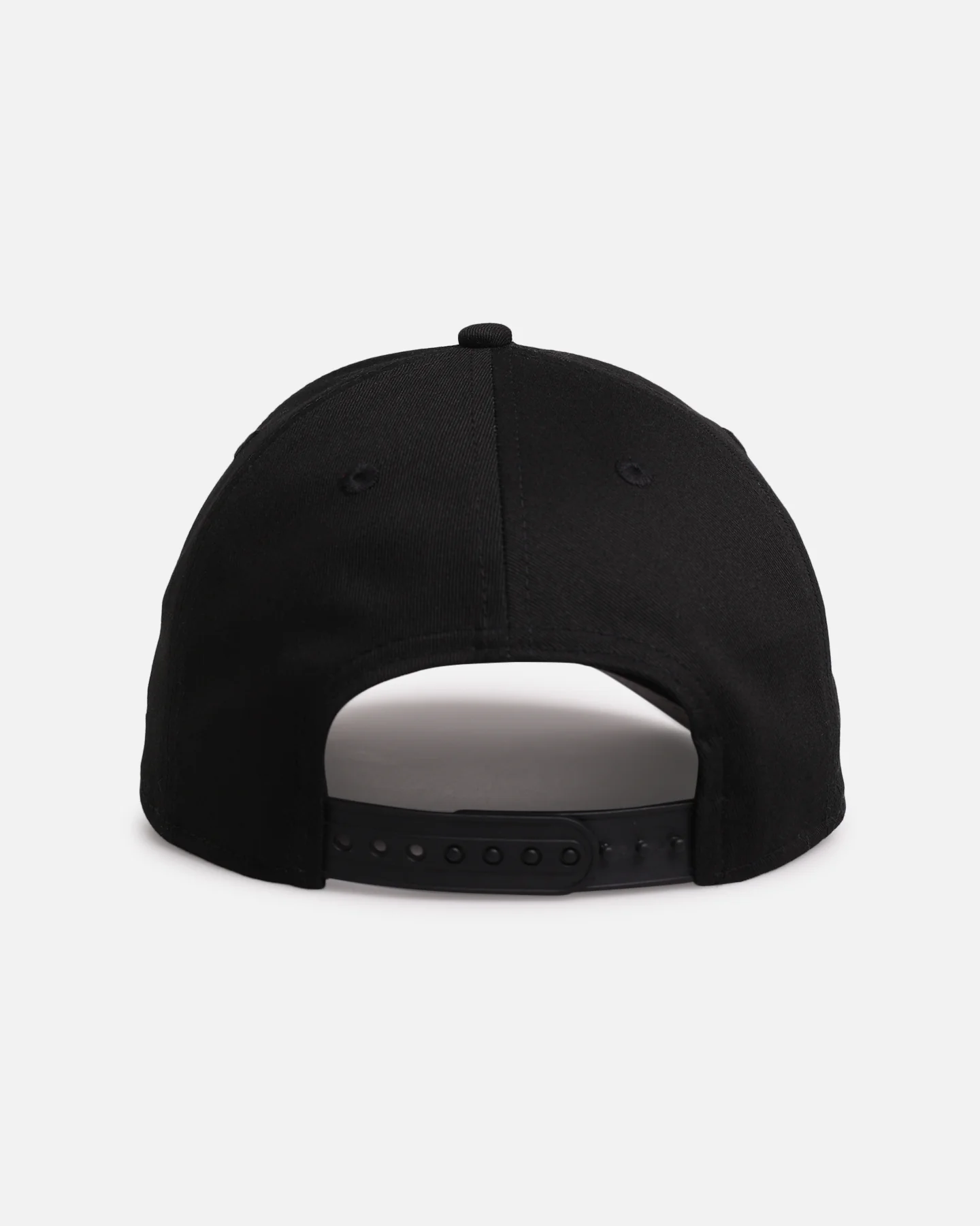 New Era Atlanta Braves 'Ohtani & Kanji' 9FORTY A-Frame Snapback Black/White - Image 2
