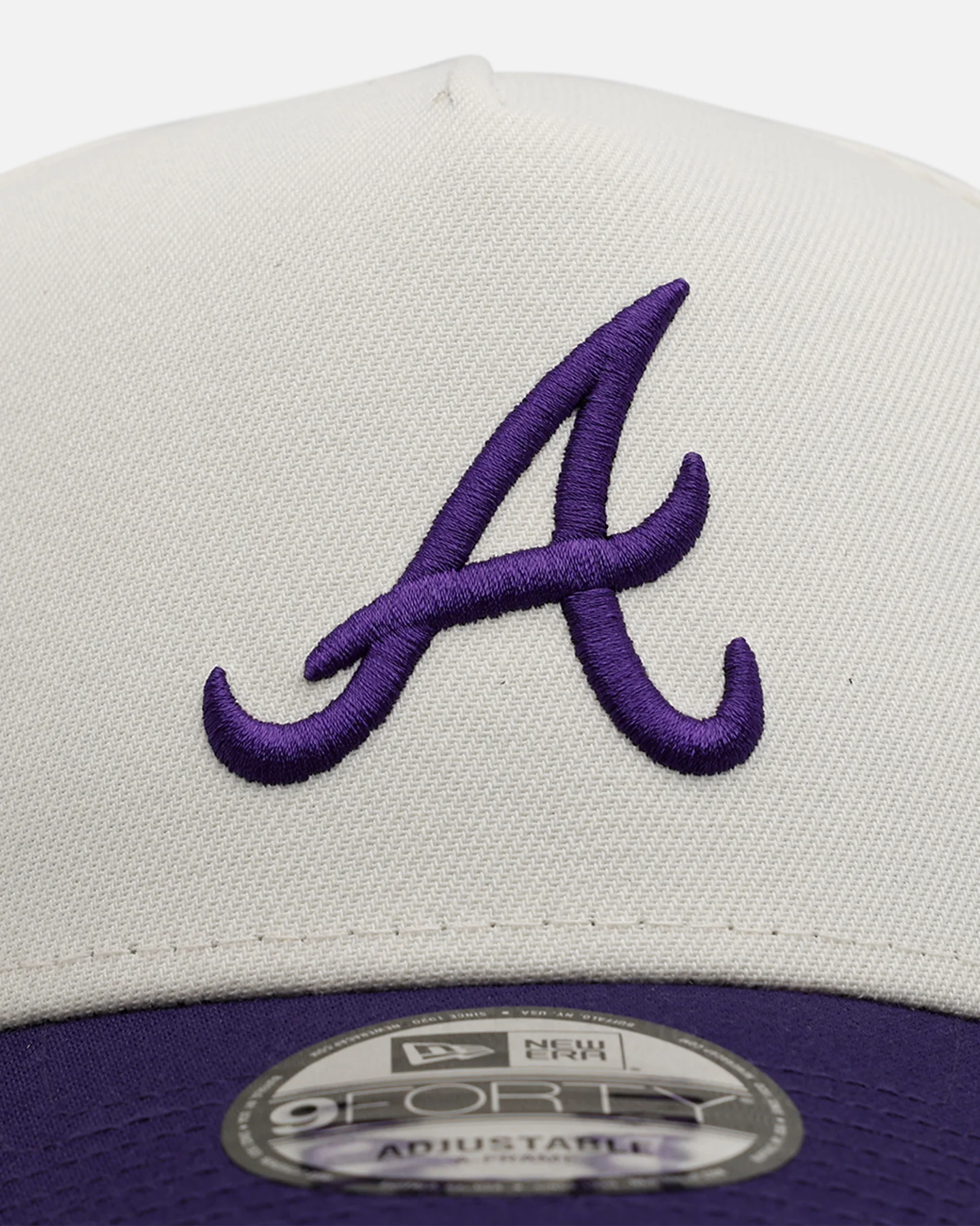 New Era Atlanta Braves 'Purple Haze 2.0' 9FORTY A-Frame Snapback Chrome/Purple - Image 5