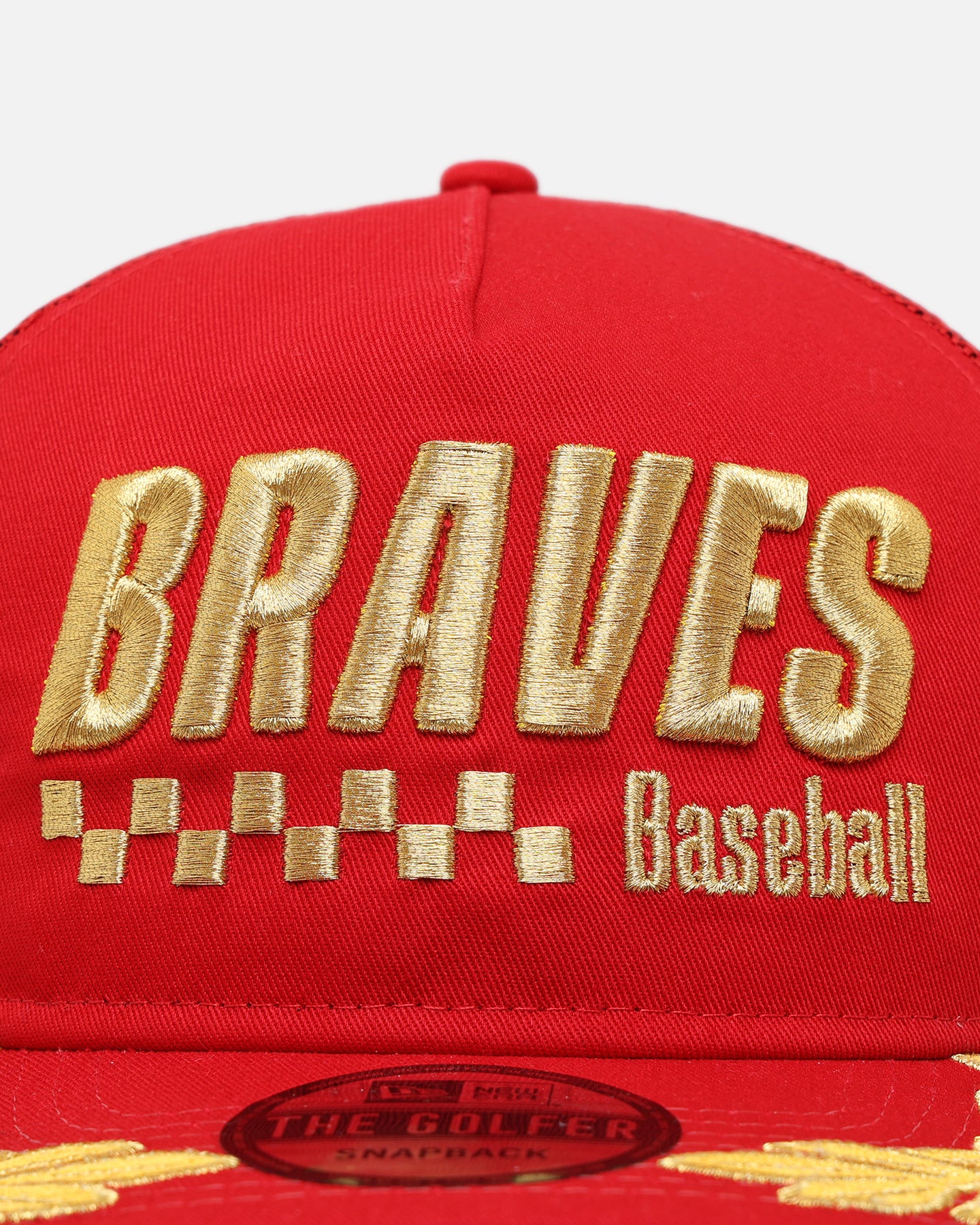 New Era Atlanta Braves 'Podium Collection' Pre-Curved Golfer Trucker Snapback Scarlet/Metallic Gold - Image 6