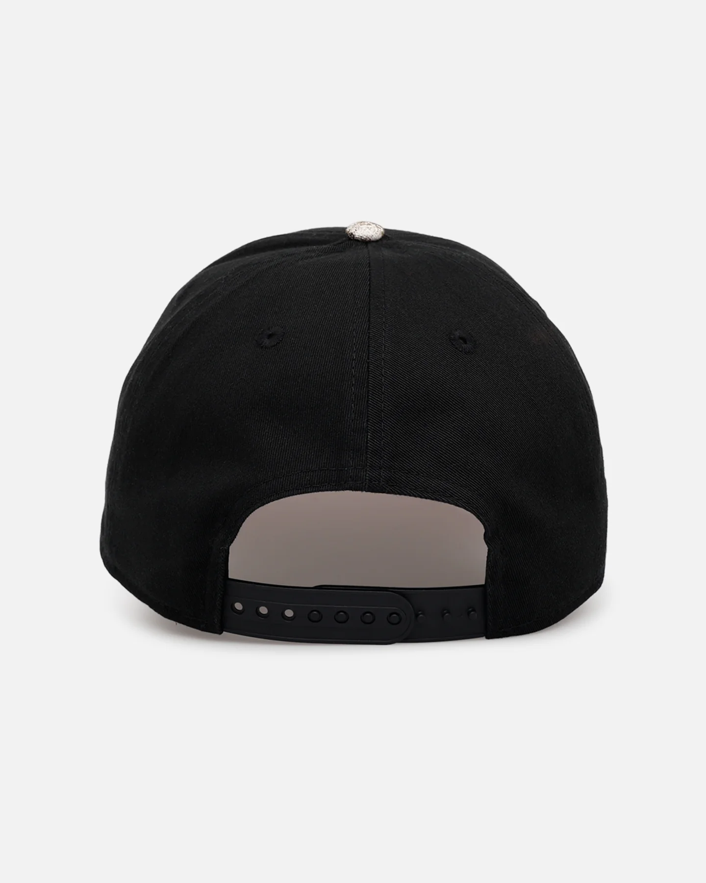 New Era Atlanta Braves 'Seasoned Camo' 9FORTY A-Frame Snapback Black/Camo - Image 2