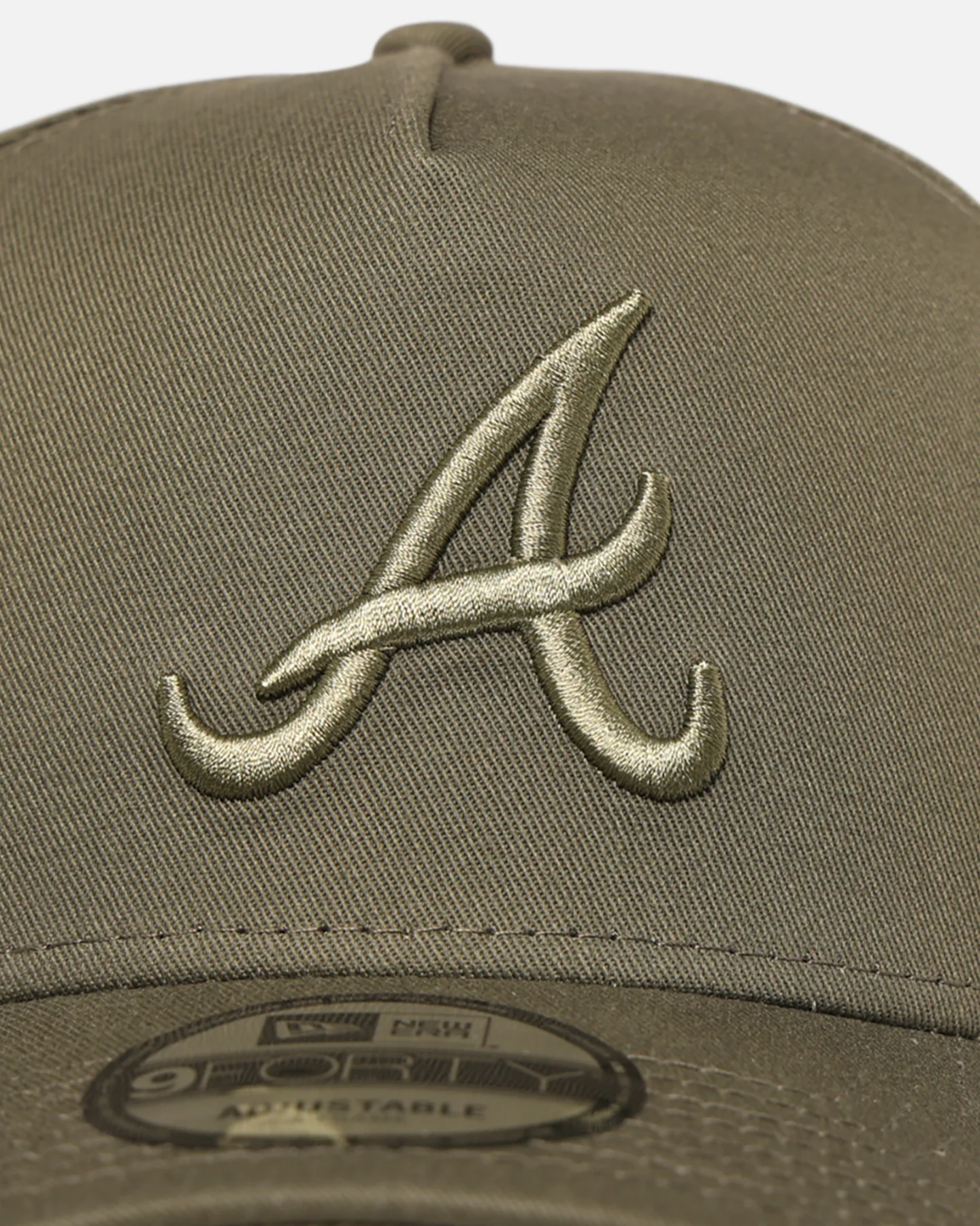 New Era Atlanta Braves 'Tonal Olive' 9FORTY A-Frame Snapback Olive - Image 5