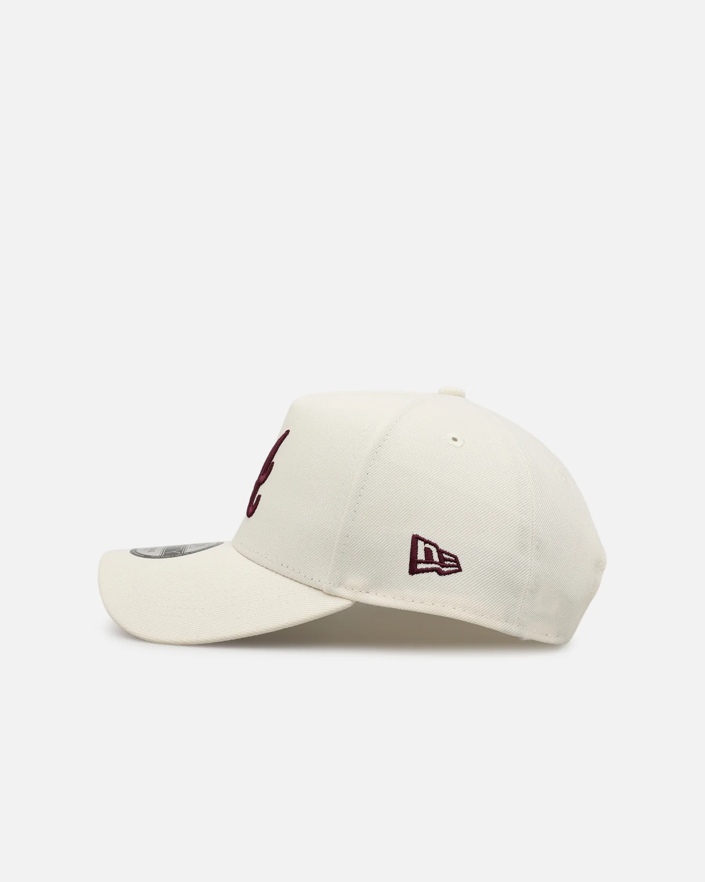 New Era Atlanta Braves 'Too Clean 2.0' 9FORTY A-Frame Snapback Chrome/Maroon - Image 4
