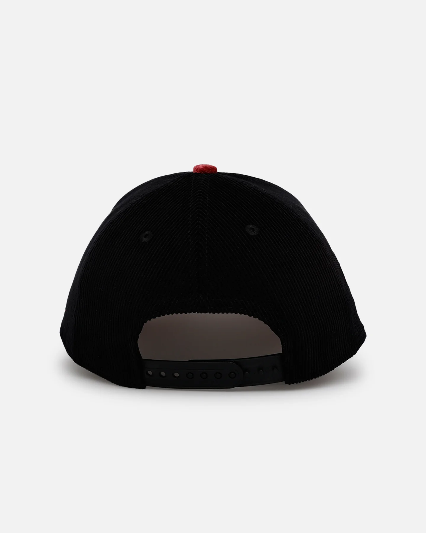New Era Atlanta Braves 'Velvet Cord Certified Lover' 9FORTY A-Frame Premium Corduroy Snapback Black - Image 3