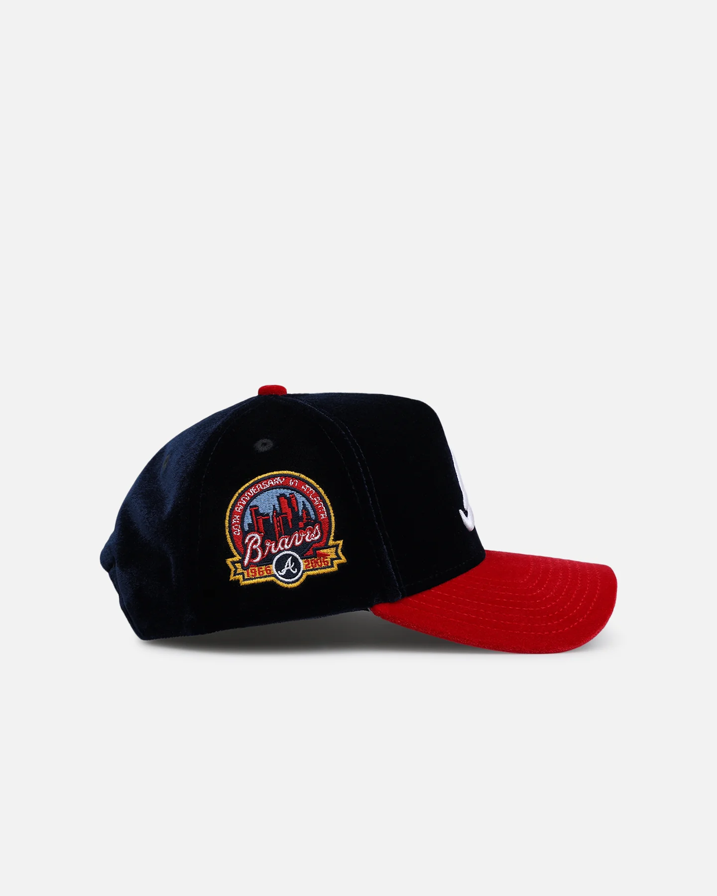 New Era Atlanta Braves 'Velvet Official Team Color' 9FORTY A-Frame Snapback Navy/Red - Image 4