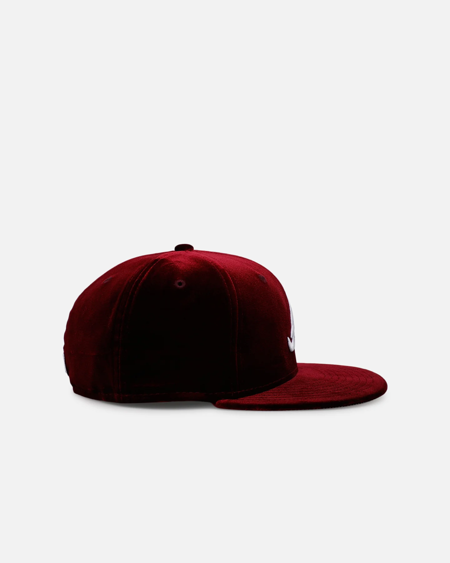 New Era Atlanta Braves 'Velvet Roses' 59FIFTY Fitted Maroon - Image 4