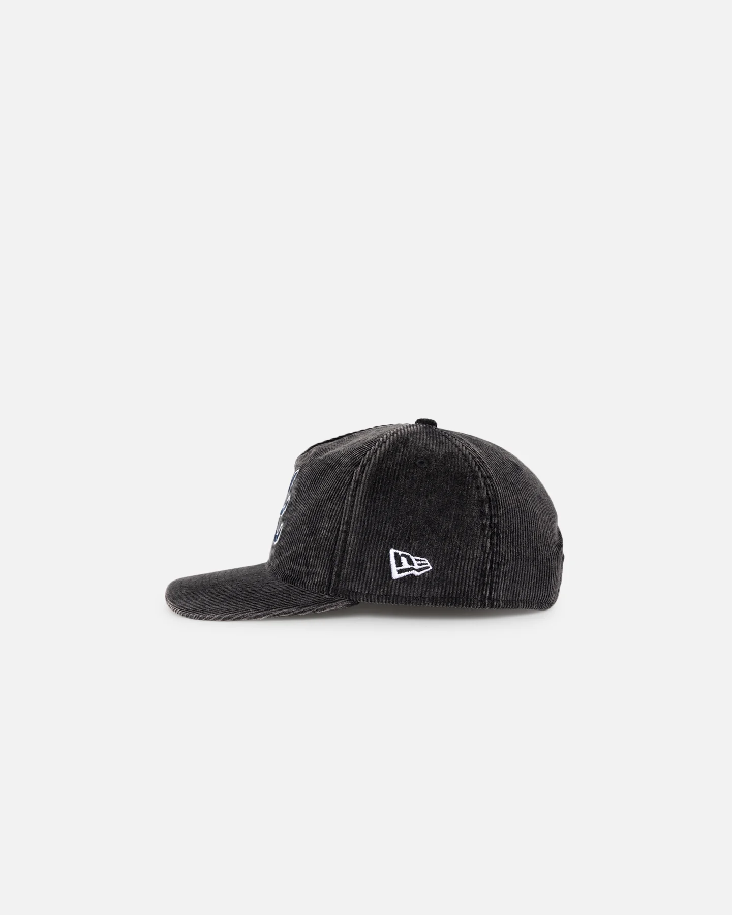 New Era Atlanta Braves 'Washed Corduroy Golfer' Pre-Curved Golfer Snapback Washed Black - Image 4