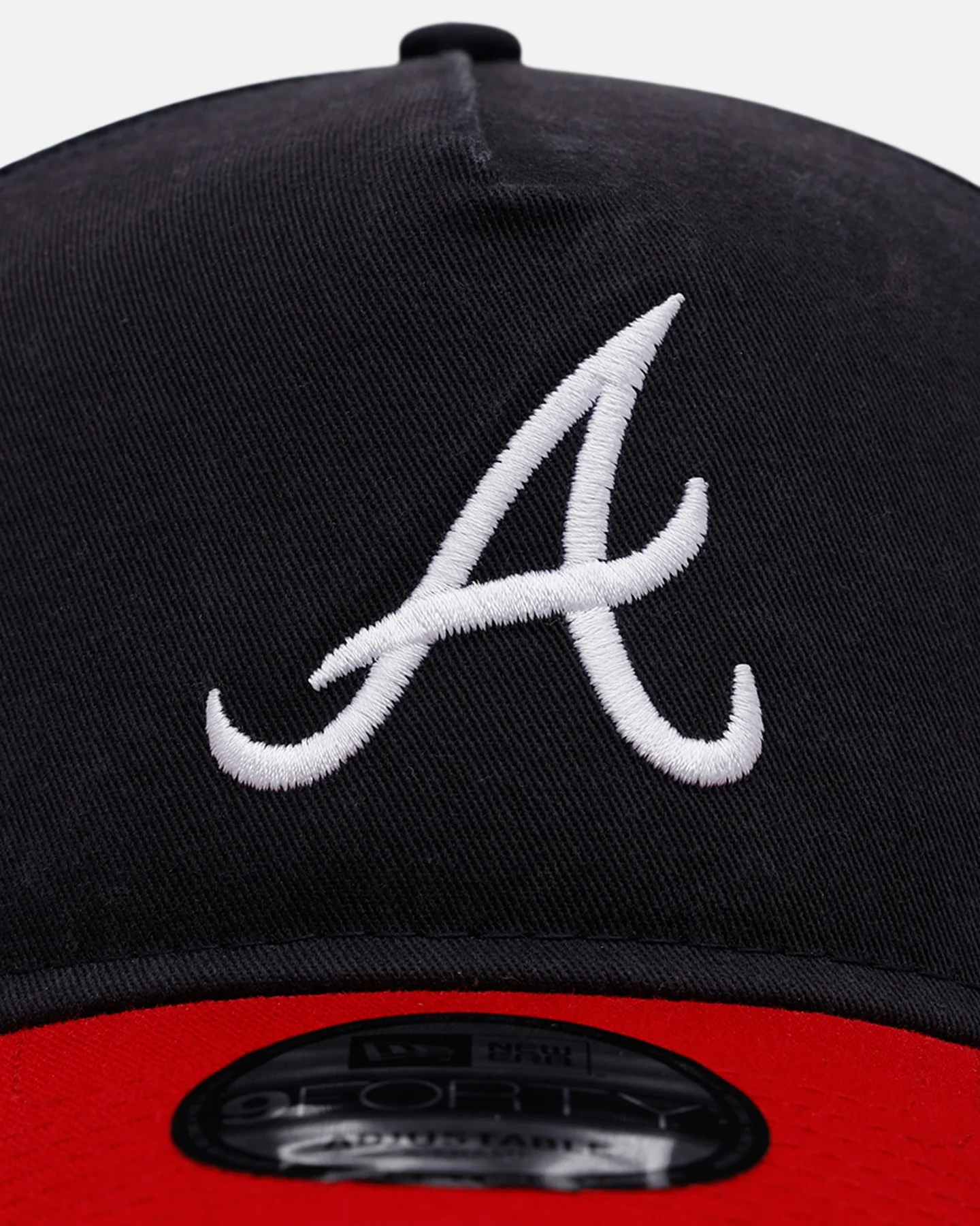 New Era Atlanta Braves 'Washed Truckers' 9FORTY A-Frame Trucker Snapback Official Team Color - Image 5