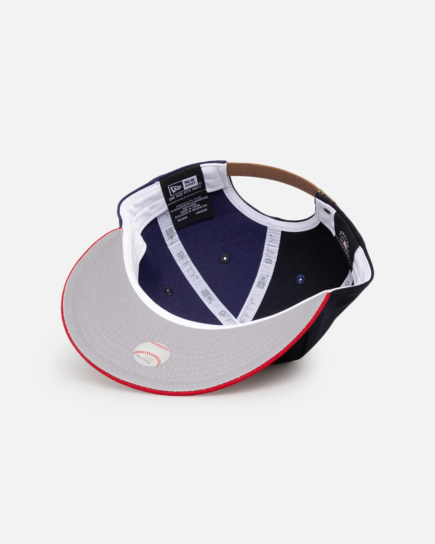 New Era Atlanta Braves 'Woollen Shades' 9FIFTY High Crown Strapback OTC - Image 6
