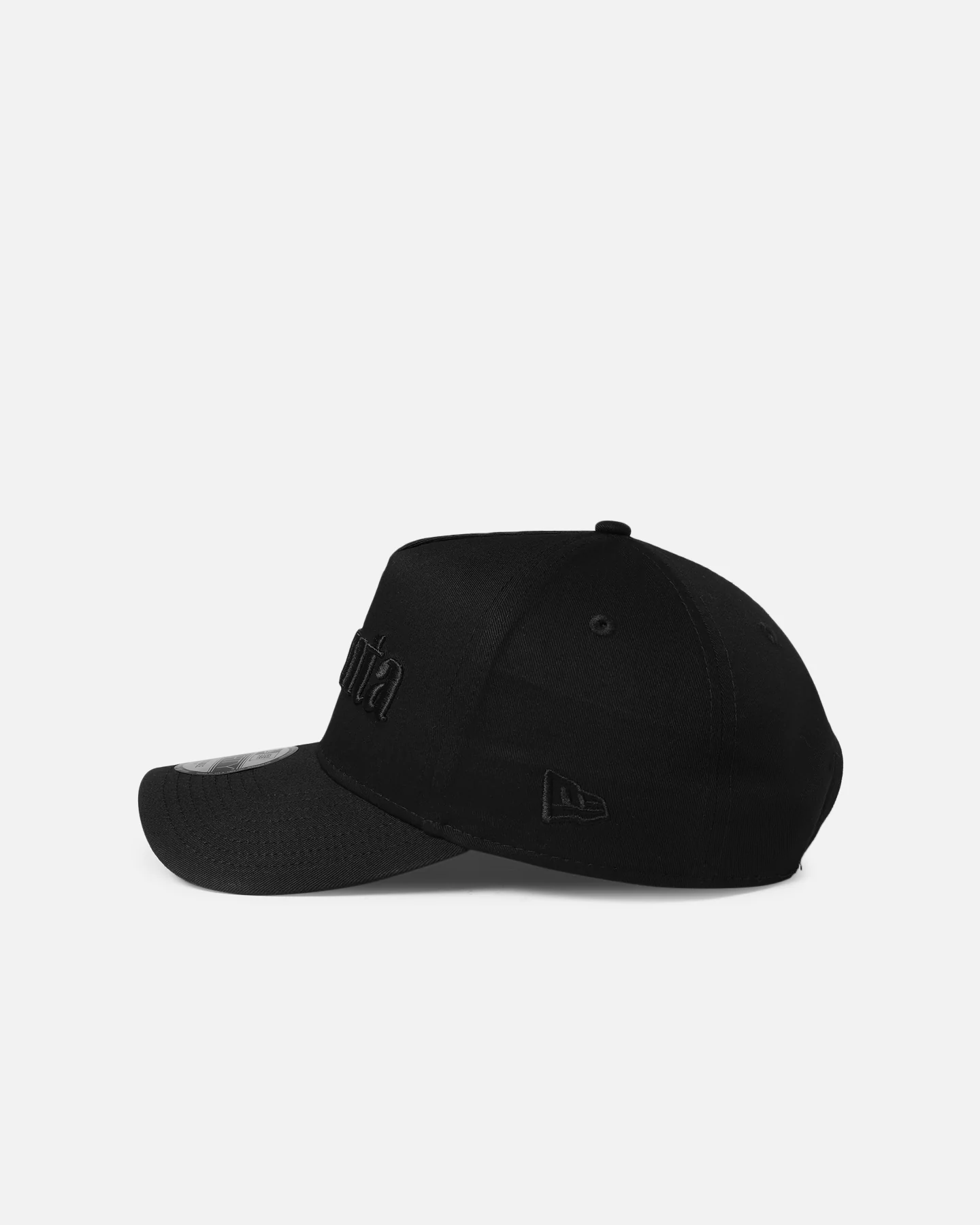 New Era Atlanta Hawks 'NBA Black On Black' 9FORTY A-Frame Snapback Black - Image 4