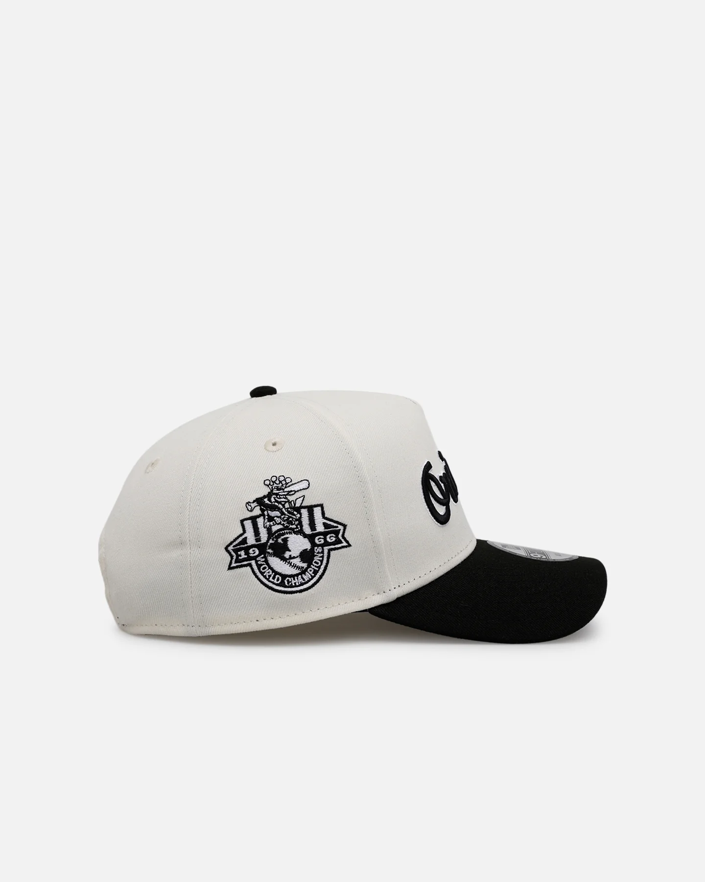 New Era Baltimore Orioles 'Chrome Black' 9FORTY A-Frame Snapback Chrome/Black - Image 3