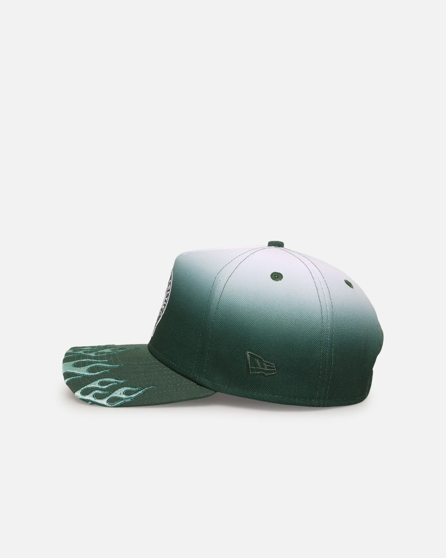 New Era Boston Celtics 'Sundyed Flames' 9FORTY A-Frame Snapback Pine Green - Image 4