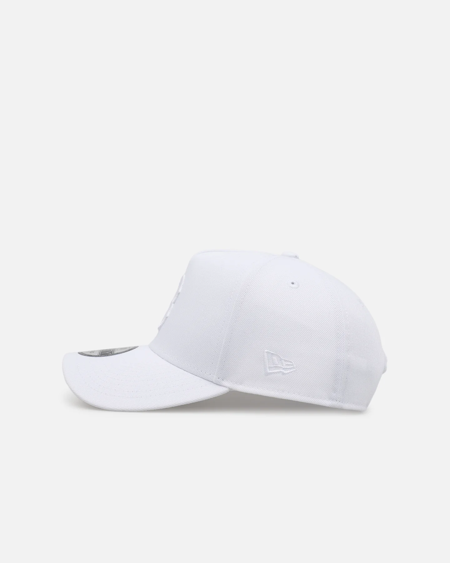 New Era Boston Red Sox 'Easy White' 9FORTY A-Frame Snapback White/White - Image 4