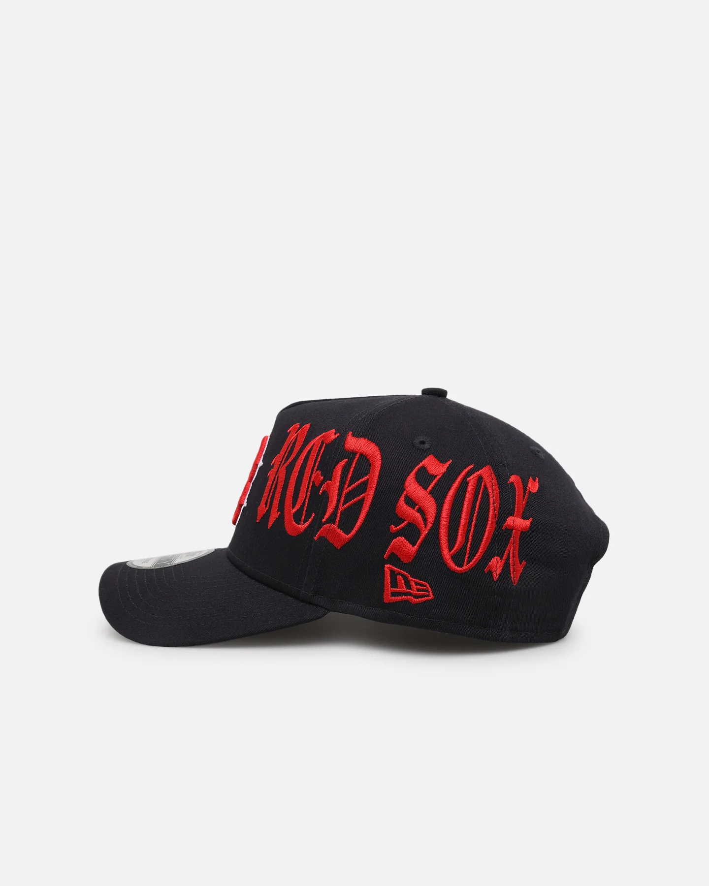 New Era Boston Red Sox 'Gothic Script' 9FORTY A-Frame Snapback Scarlet/Navy - Image 4