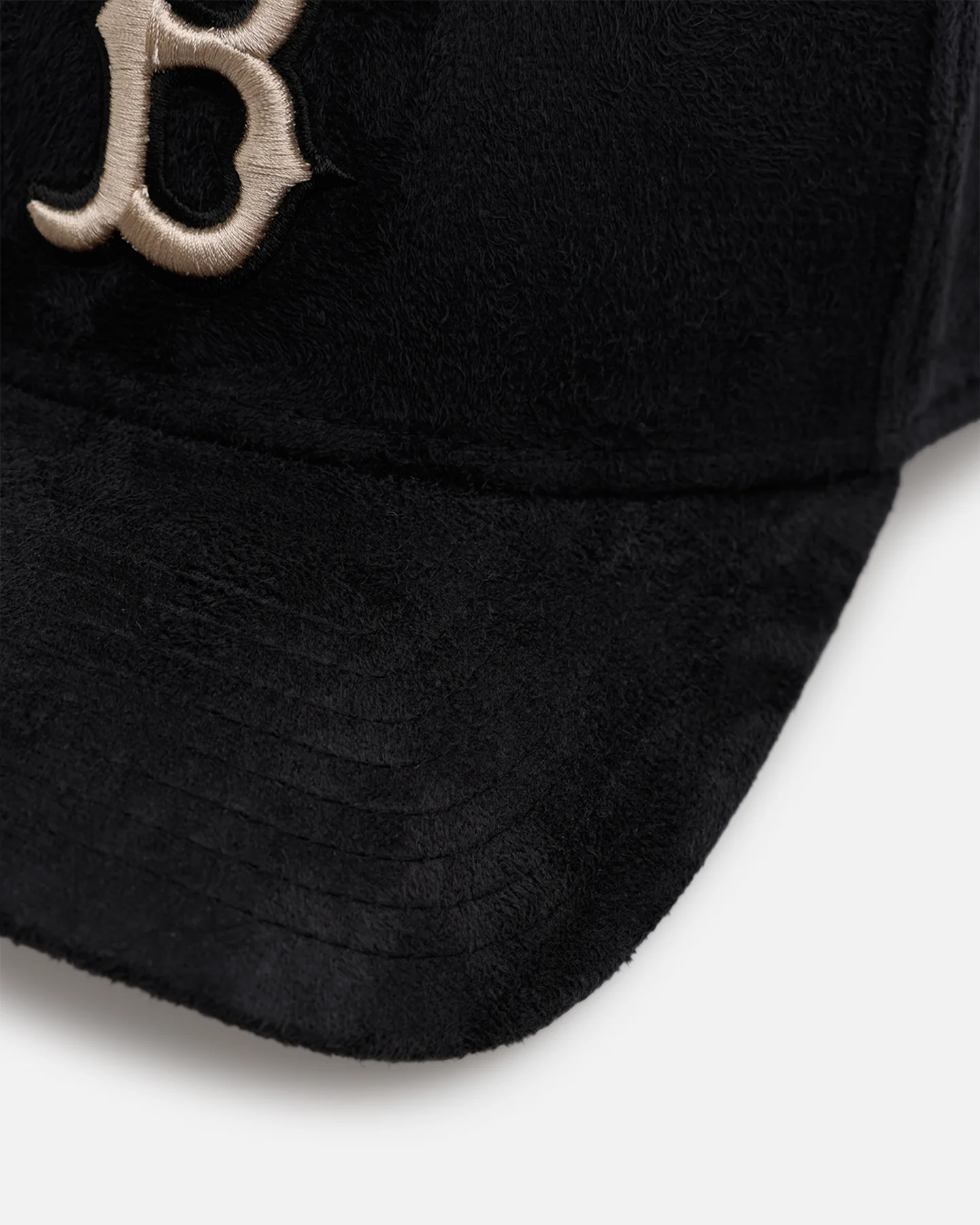 New Era Boston Red Sox 'Suede' 9FORTY A-Frame Strapback Black/Tan - Image 2
