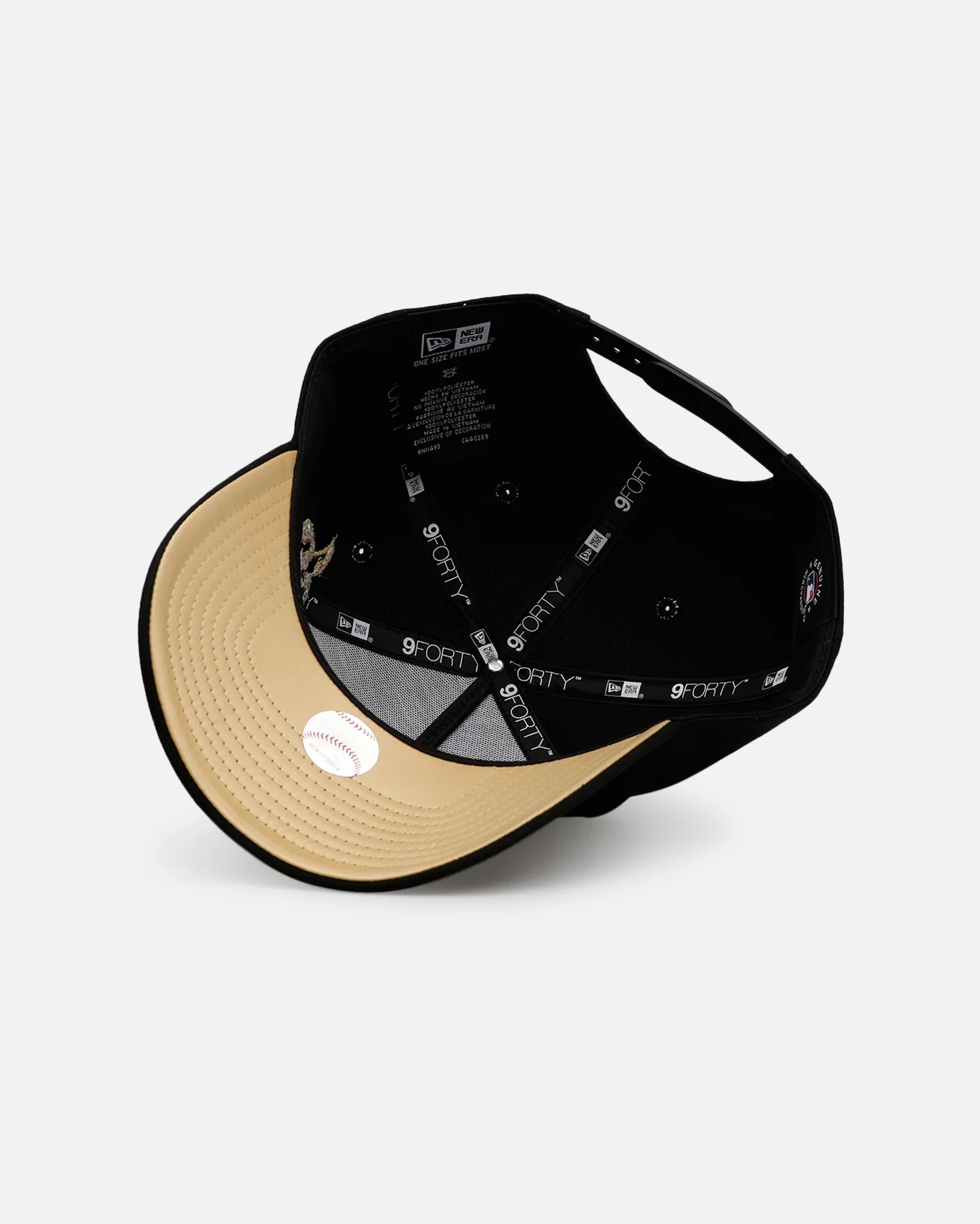 New Era Boston Red Sox 'Year Of The Snake' 9FORTY A-Frame Snapback Black/Gold - Image 6