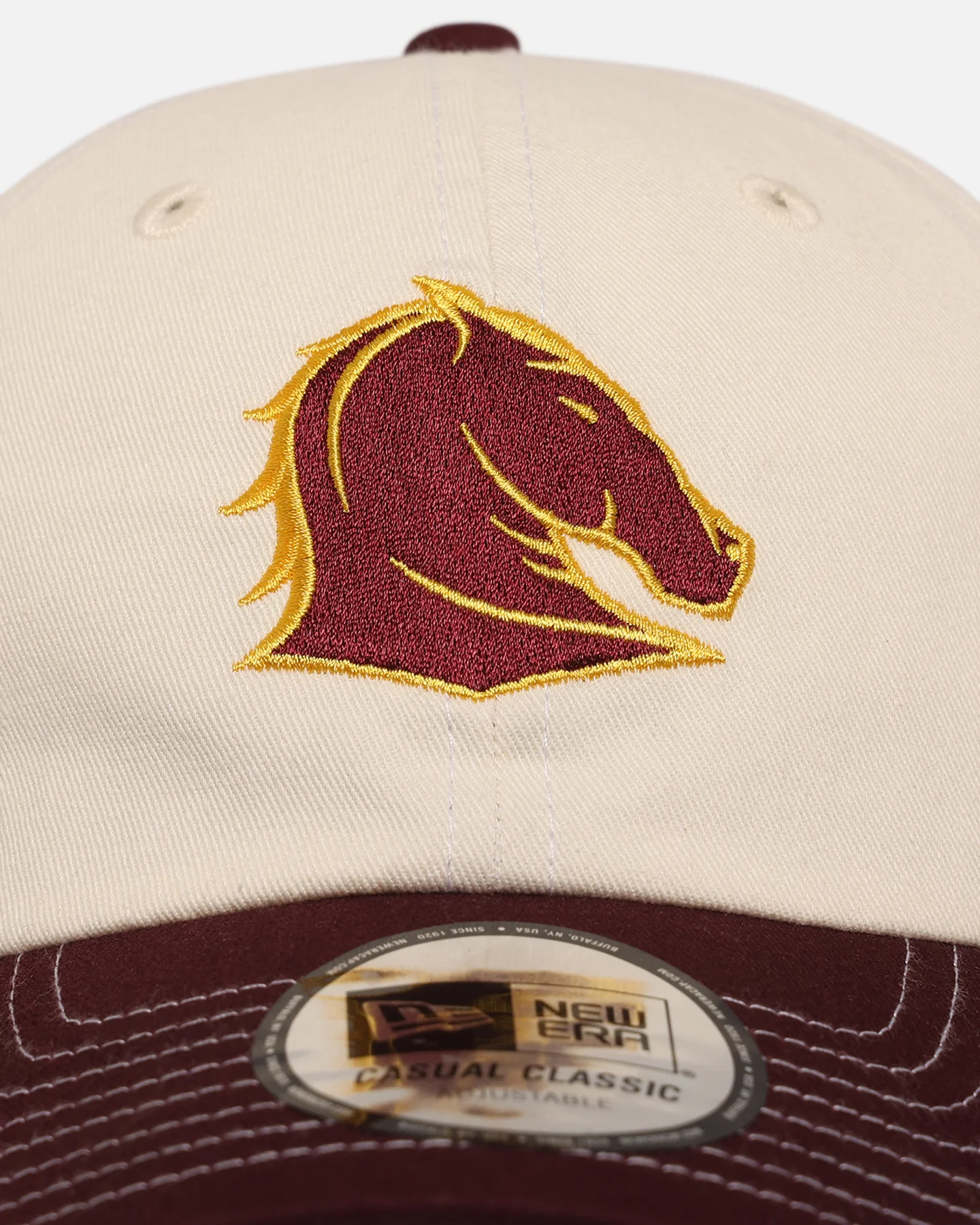 New Era Brisbane Broncos 'NRL 2-Tone 2025 Collection' Casual Classic Strapback Chrome White - Image 5