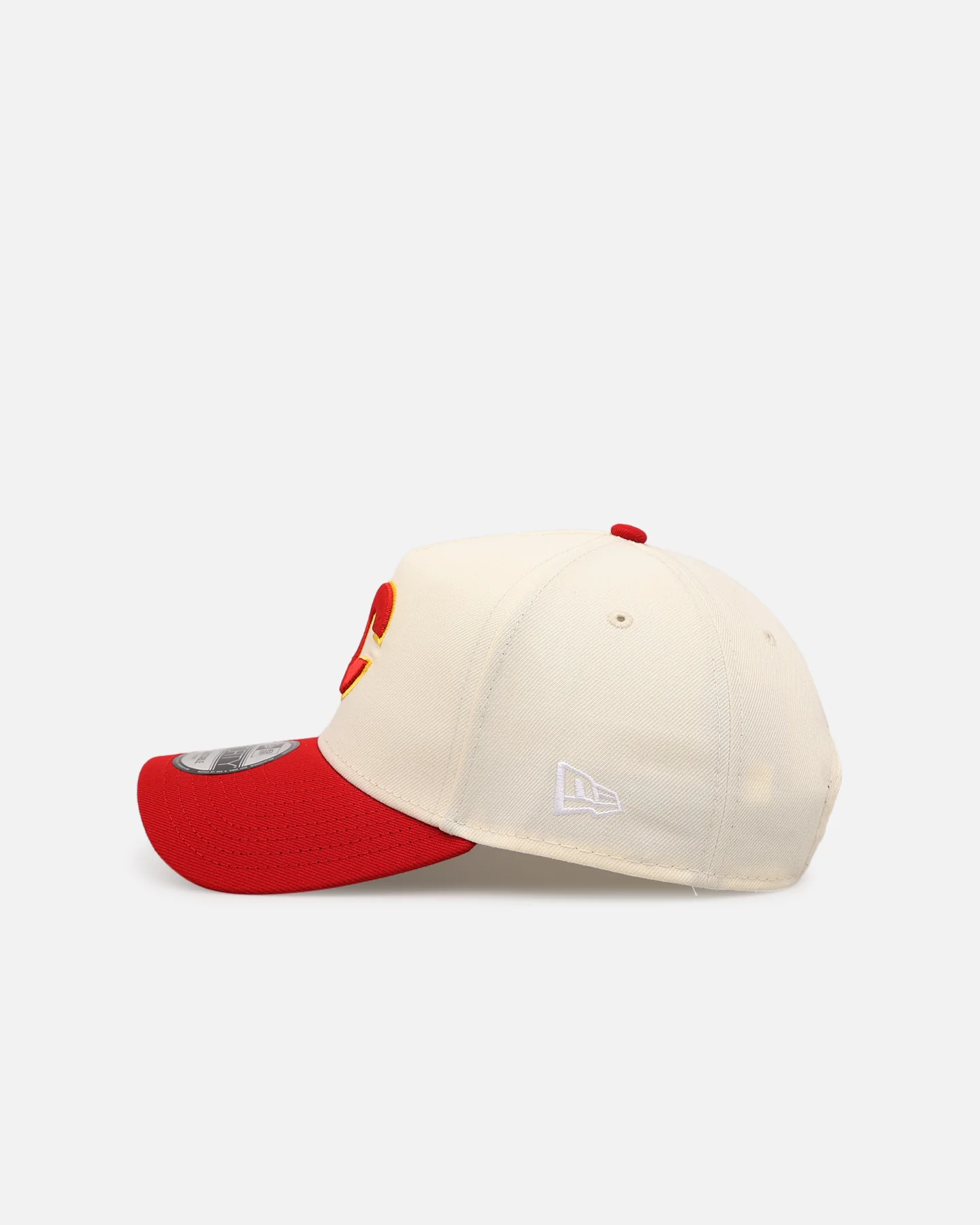 New Era Calgary Flames 'Team Color Visor' 9FORTY A-Frame Snapback Chrome/Official Team Color - Image 4