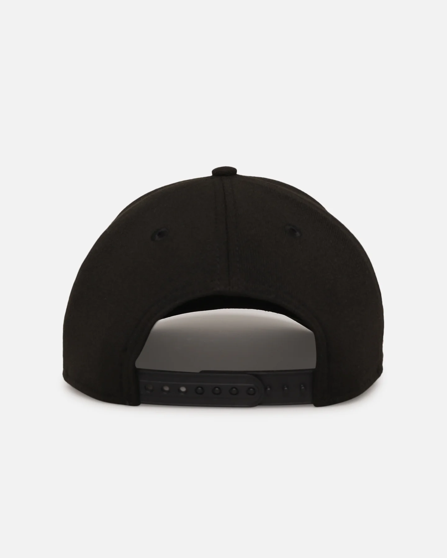 New Era Canberra Raiders '2025 NRL Vegas Round' 9SEVENTY Stretch Snapback Black/Gold - Image 2