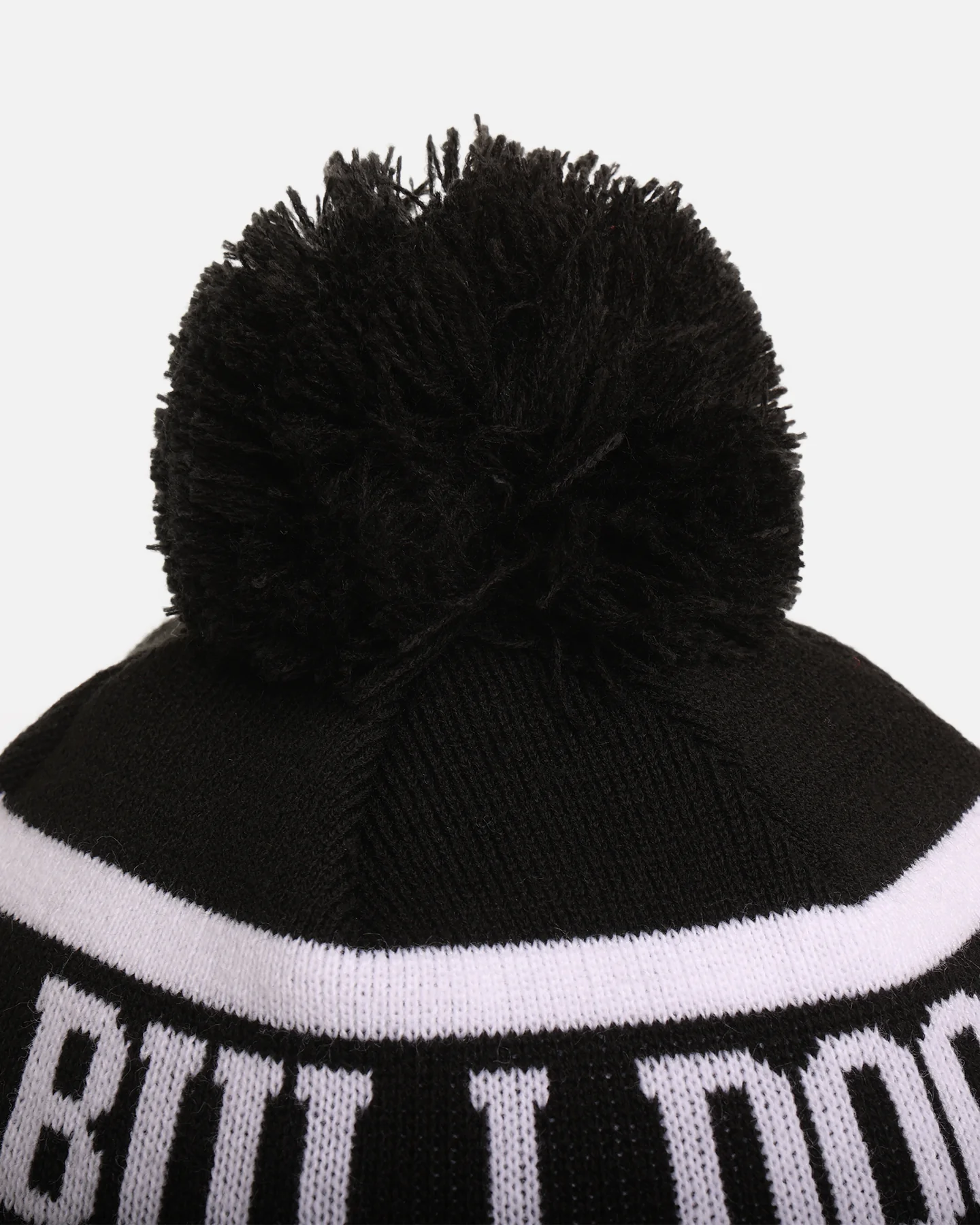 New Era Canterbury-Bankstown Bulldogs 'NRL Black White Beanies' Knitted Beanie Black - Image 6