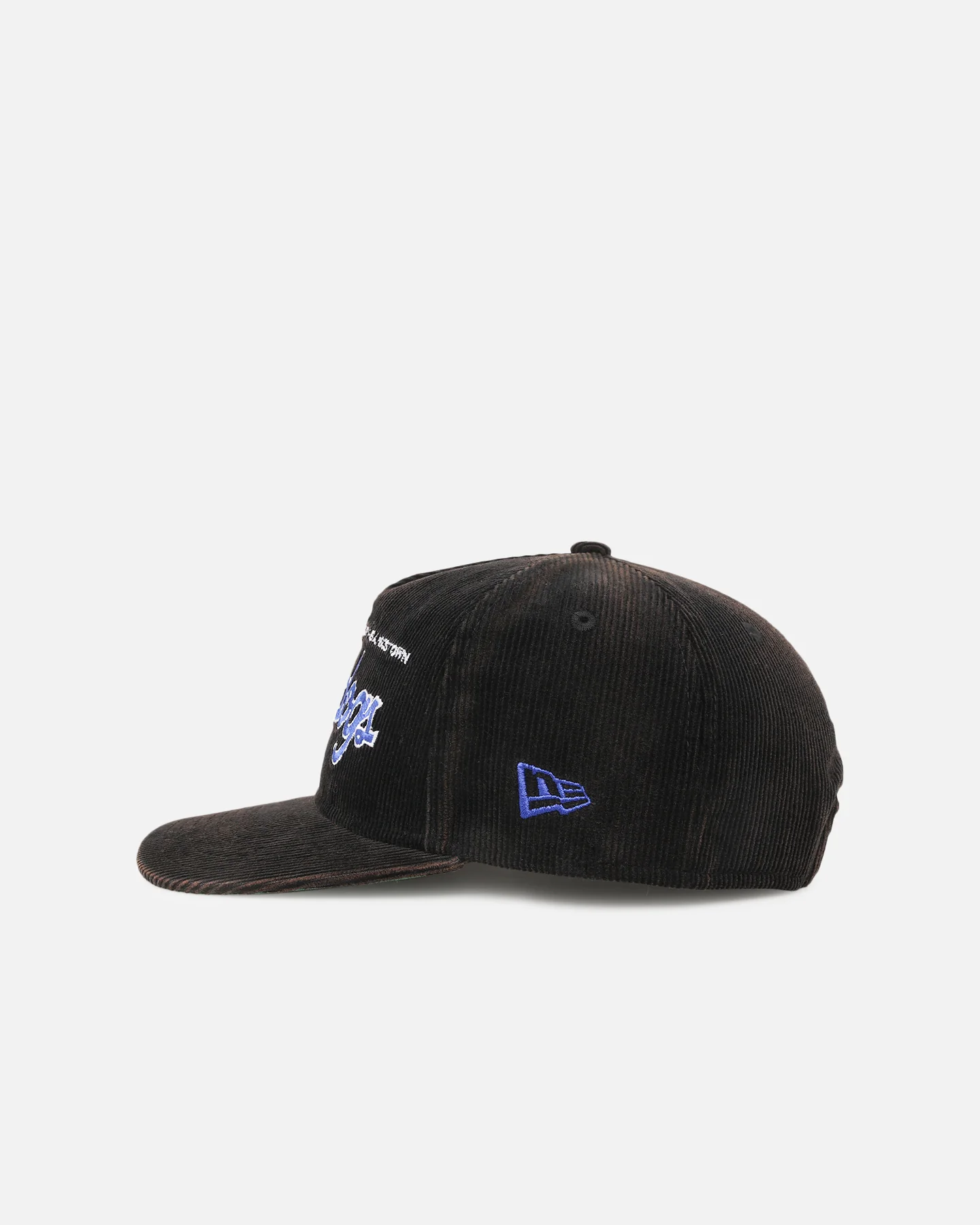 New Era Canterbury-Bankstown Bulldogs 'NRL Golfer Washed Black' Pre-Curved Corduroy Golfer Snapback Washed Black - Image 4
