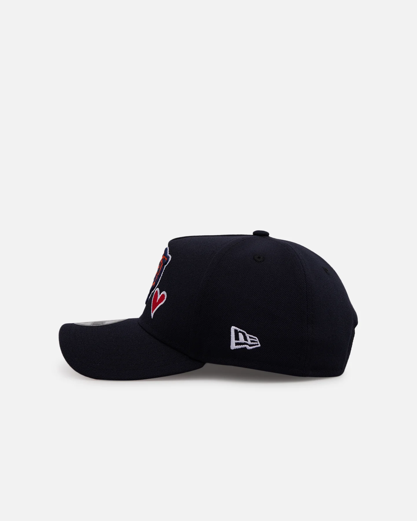 New Era Chicago Bears 'Team Color Hearts' 9FORTY A-Frame Snapback Official Team Color - Image 4