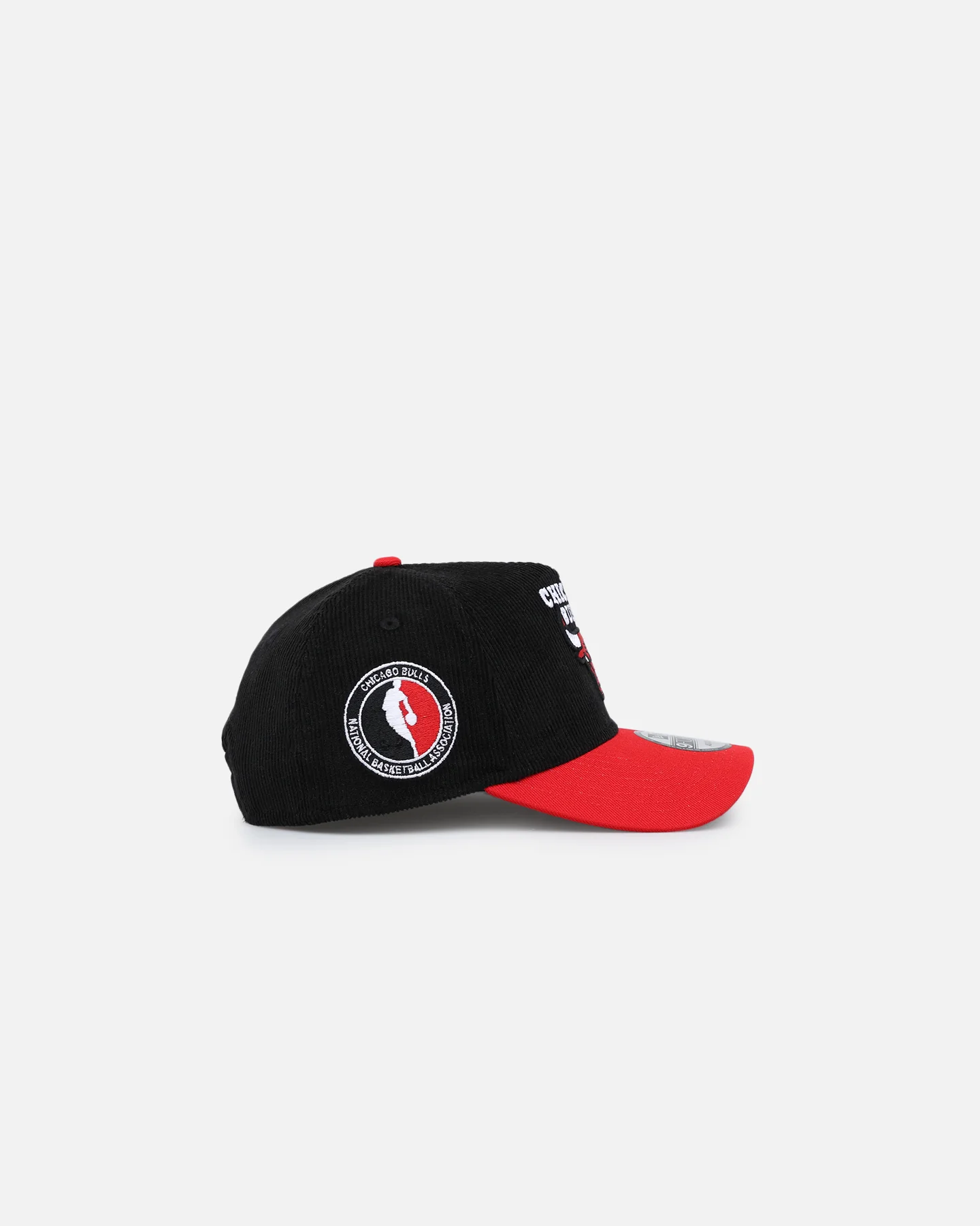 New Era Chicago Bulls '2-Tone Corduroy' 9FORTY A-Frame Snapback Black - Image 3