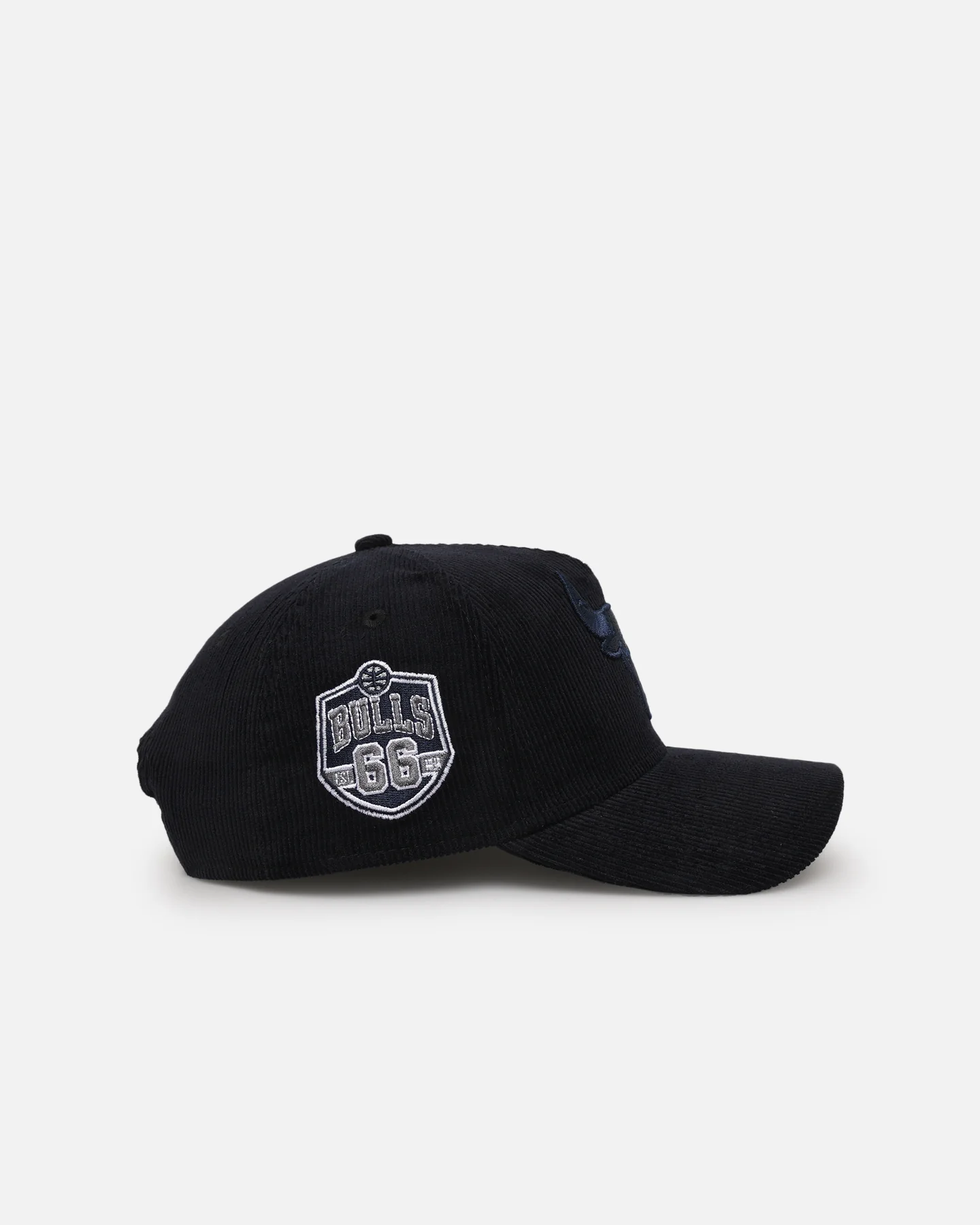 New Era Chicago Bulls 'Navy Tonal Cord' 9FORTY A-Frame Corduroy Snapback Navy - Image 3