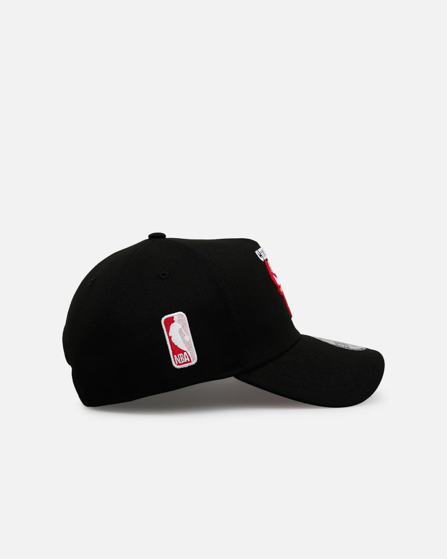 New Era Chicago Bulls 'Black And Pink' 9FORTY A-Frame Snapback Black/Pink - Image 3