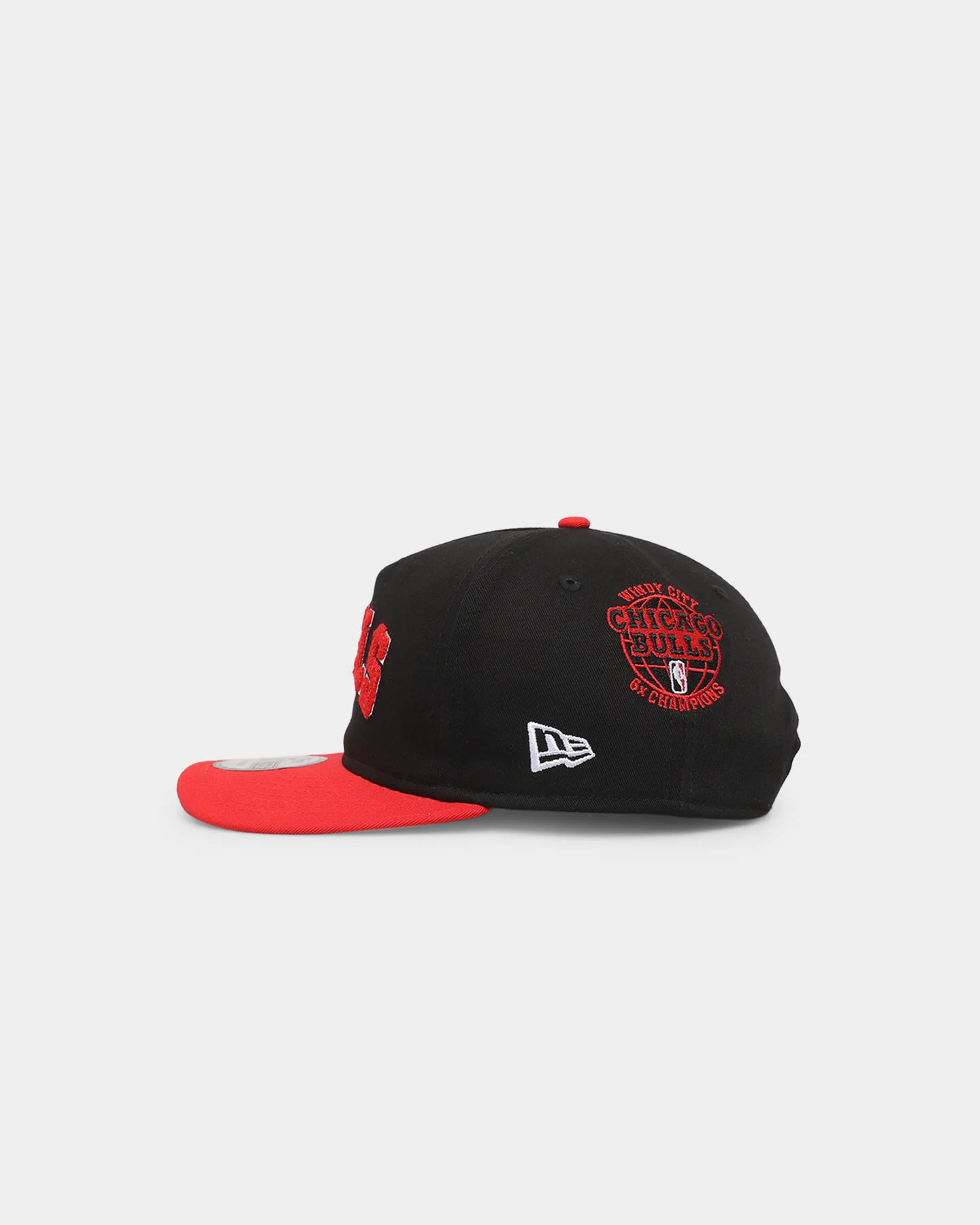 New Era Chicago Bulls 'Chenille' Golfer Snapback Black - Image 4