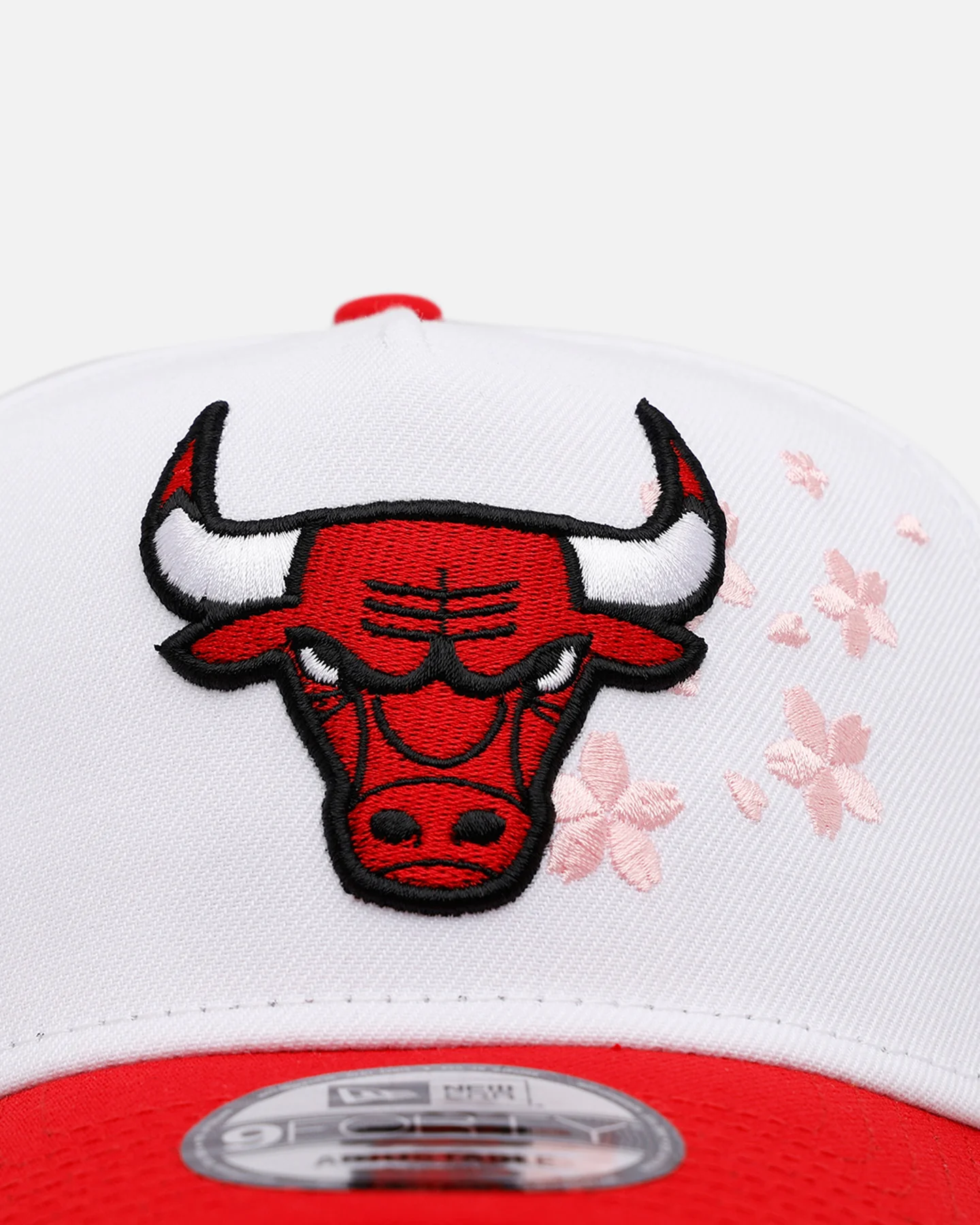 New Era Chicago Bulls 'Cherry Blossoms' 9FORTY A-Frame Snapback Official Team Color - Image 5
