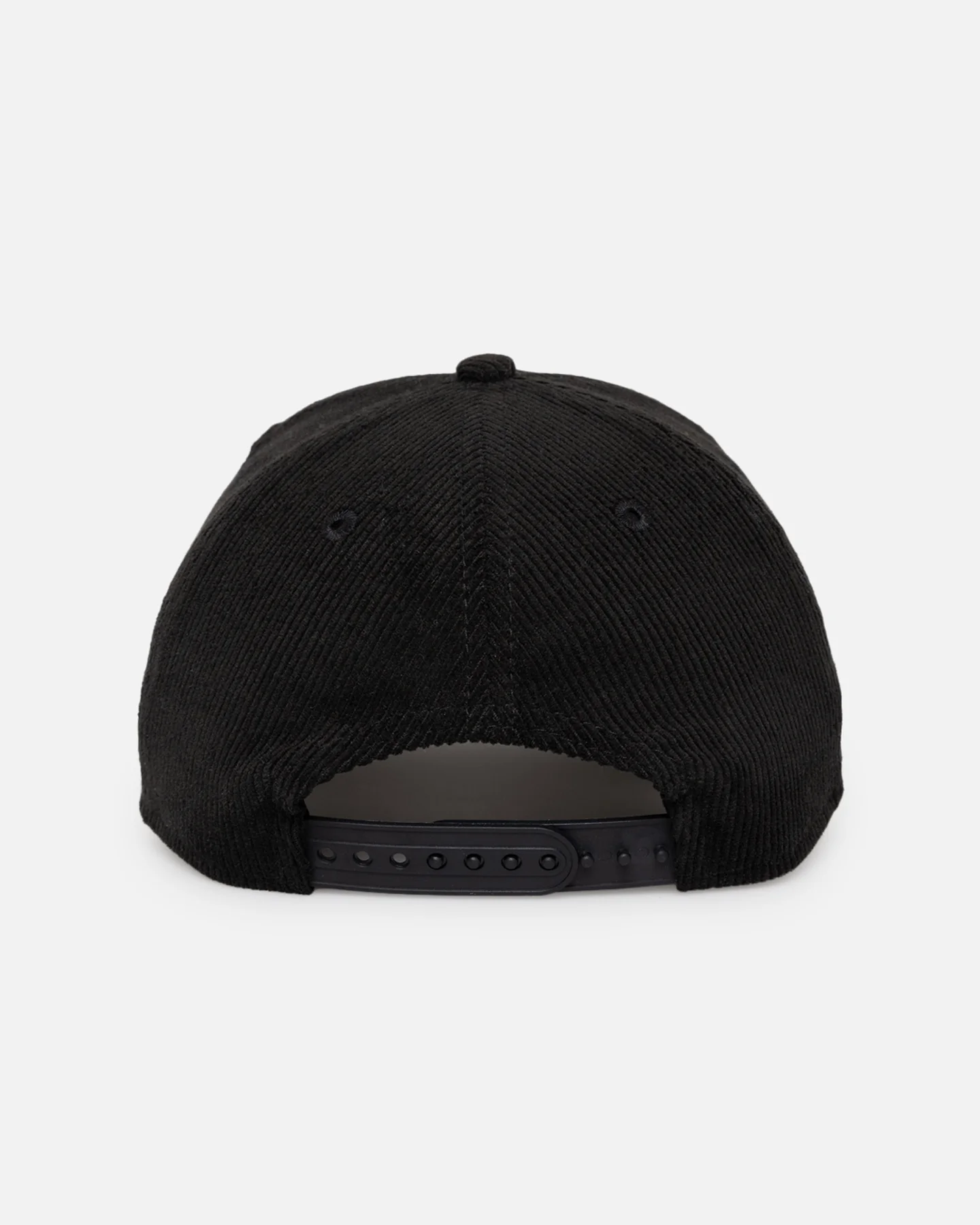 New Era Chicago Bulls 'Corduroy Roses' Golfer Pre-Curved Snapback Black Corduroy/White - Image 3