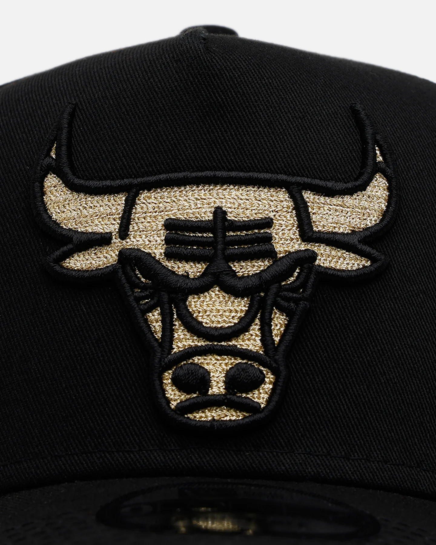 New Era Chicago Bulls 'Raised Metallic Chainstitch' 9FORTY A-Frame Snapback Black - Image 5